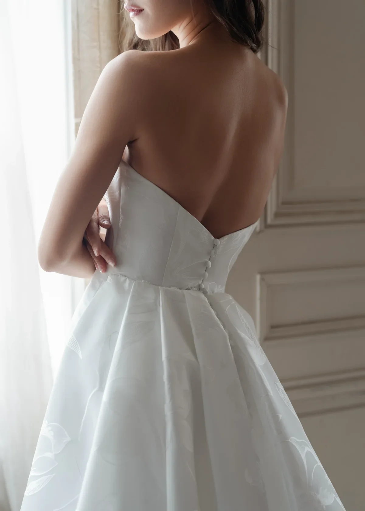 blue-willow-wedding-dress-rinaldo-1.webp