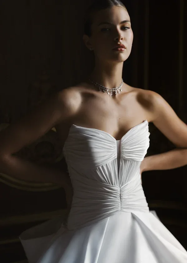anne-barge-wedding-dress-gilded-grace-2.webp