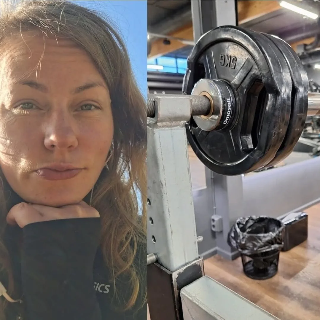 VALMENNETTAVAN TARINA @kainoaino 

Terve, oon Aino.

Aloitin saliharjoittelun kolme vuotta sitten, kun huomasin somessa Viivin ilmoituksen vapaista valmennuspaikoista. Tartuin tilaisuuten, koska kaipasin apua tavoitteelliseen harjoitteluun.

Olen ain