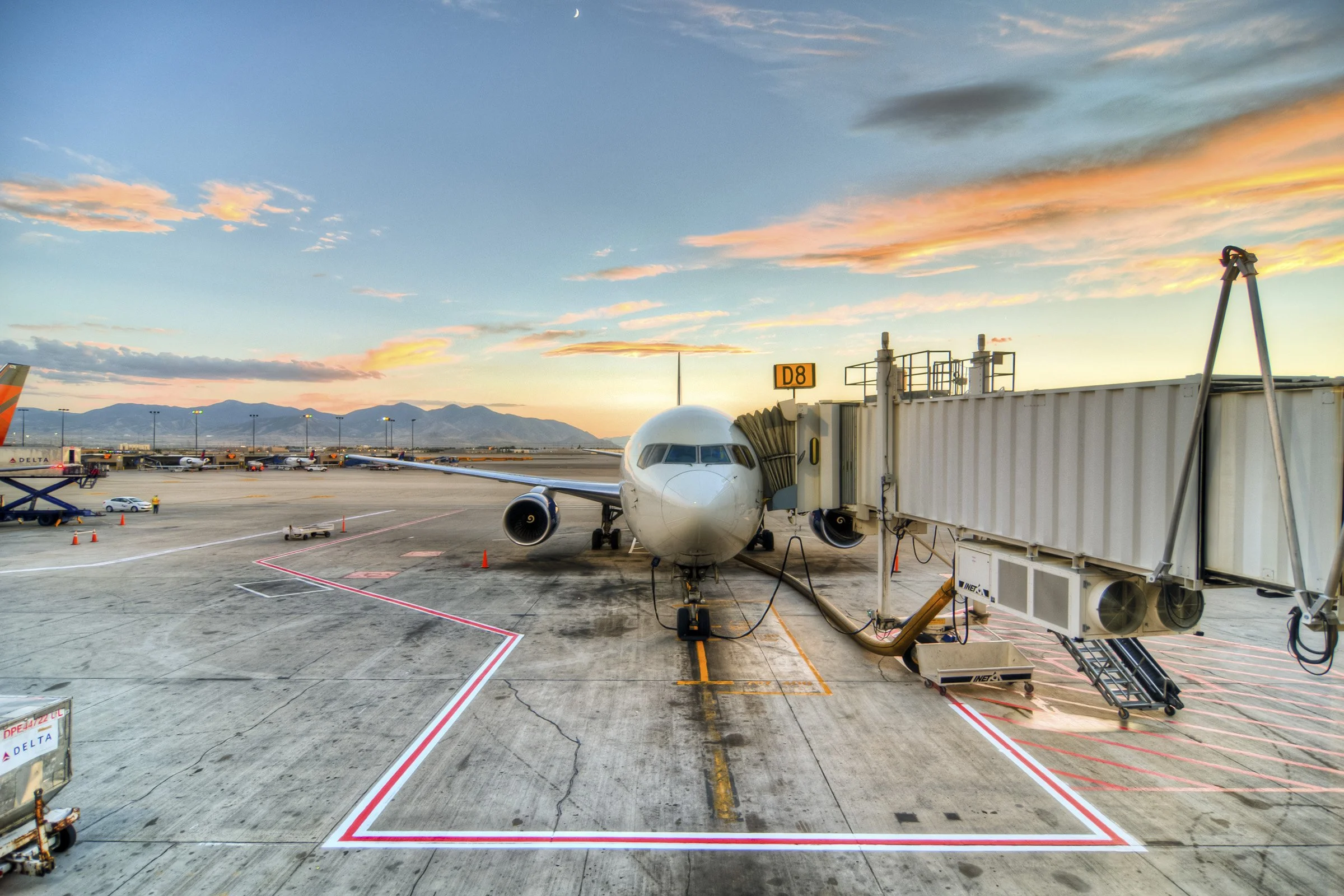 hero__0029_airport.jpg
