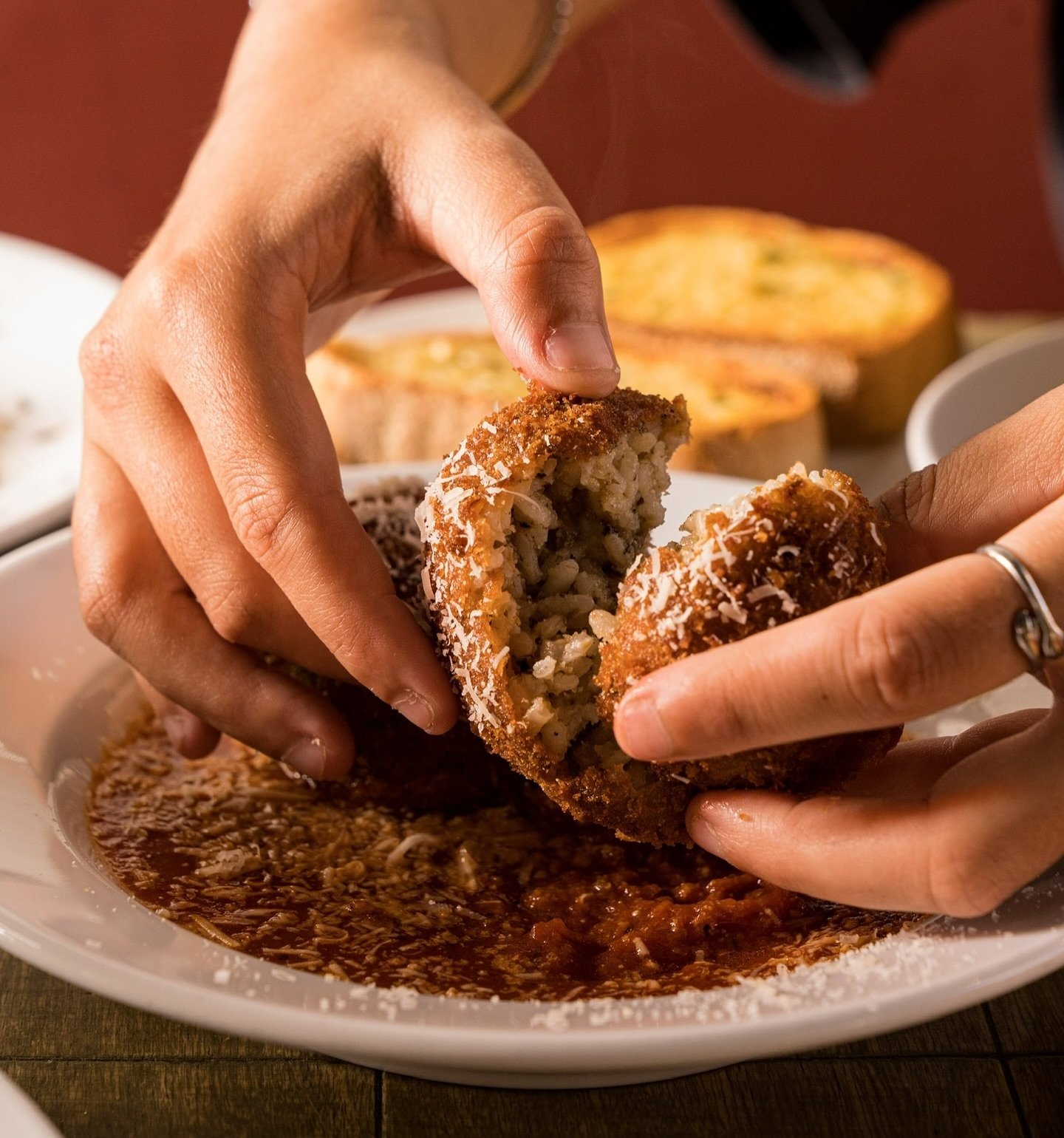 Arancini on Napolitana sauce: Italian perfection 🤤