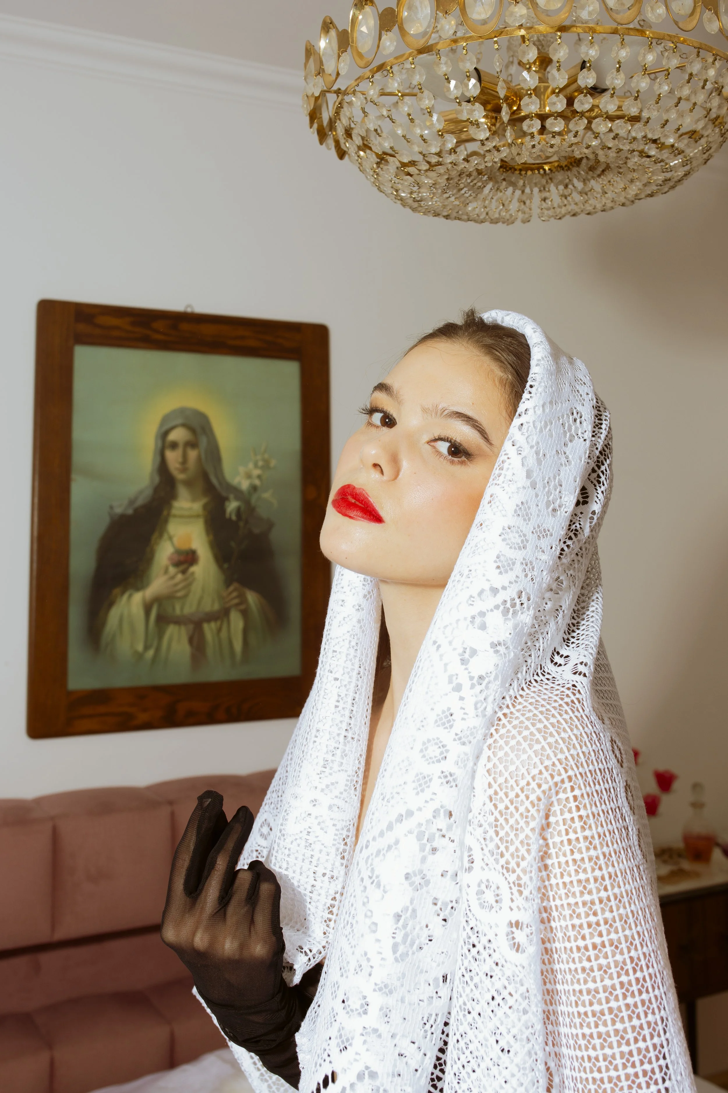 PHOTOGRAPHER: Urška Pečnik 
MODEL: Karin Hočever
DESIGNER: Gianna Bellucci