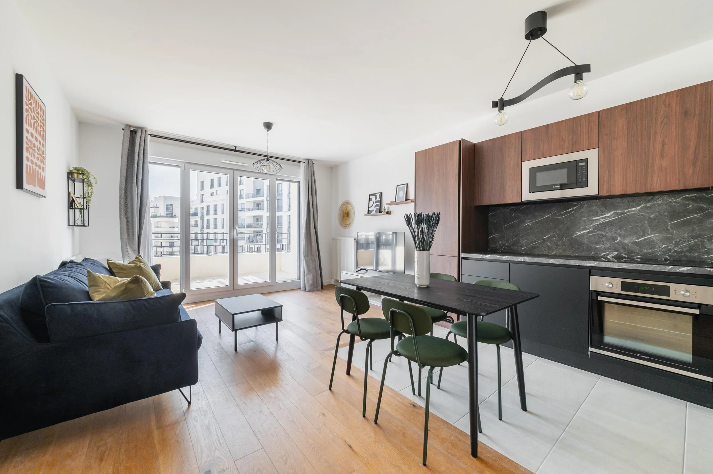 Real Estate_14.JPG