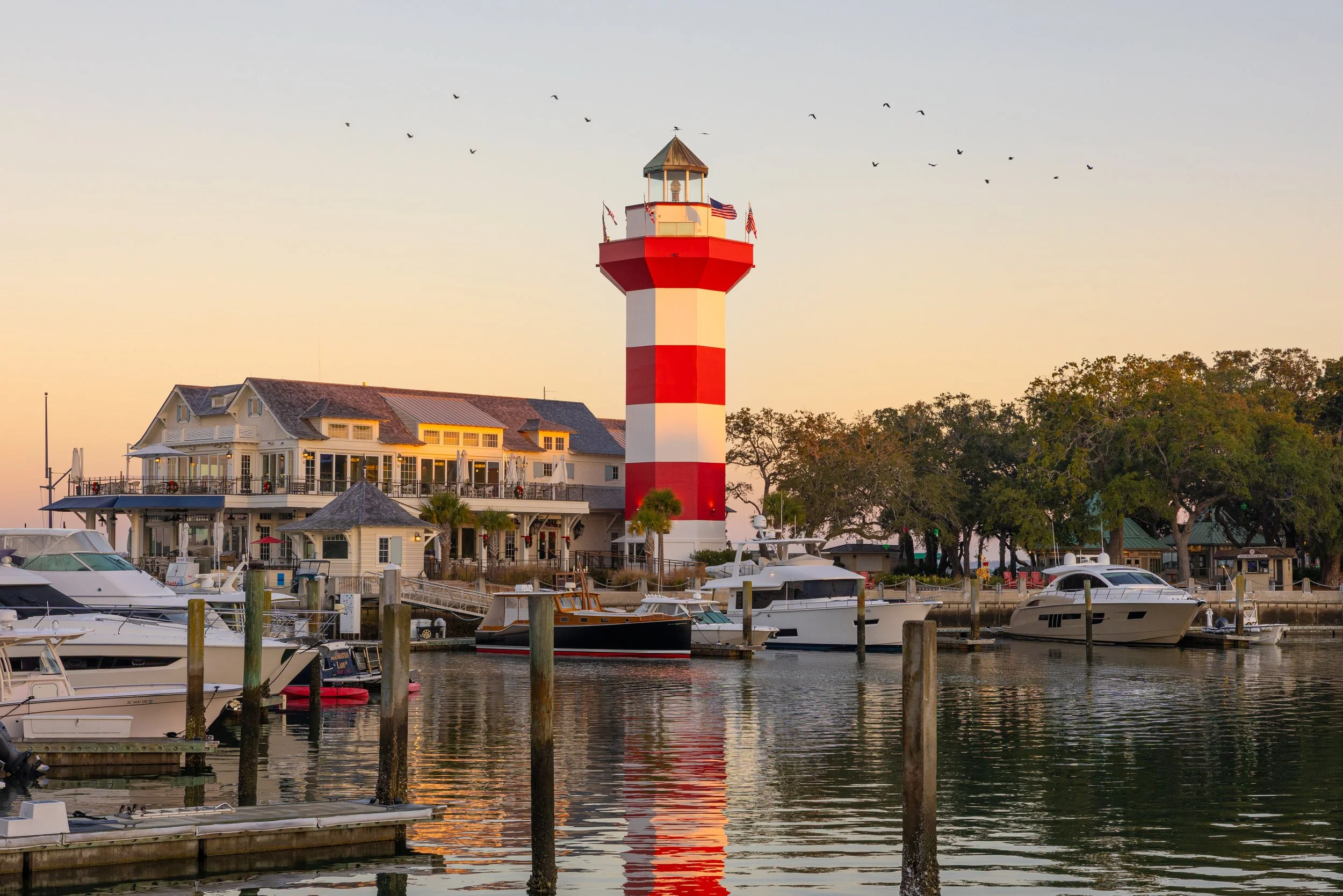 HILTONHEADLIGHTHOUSE.jpg