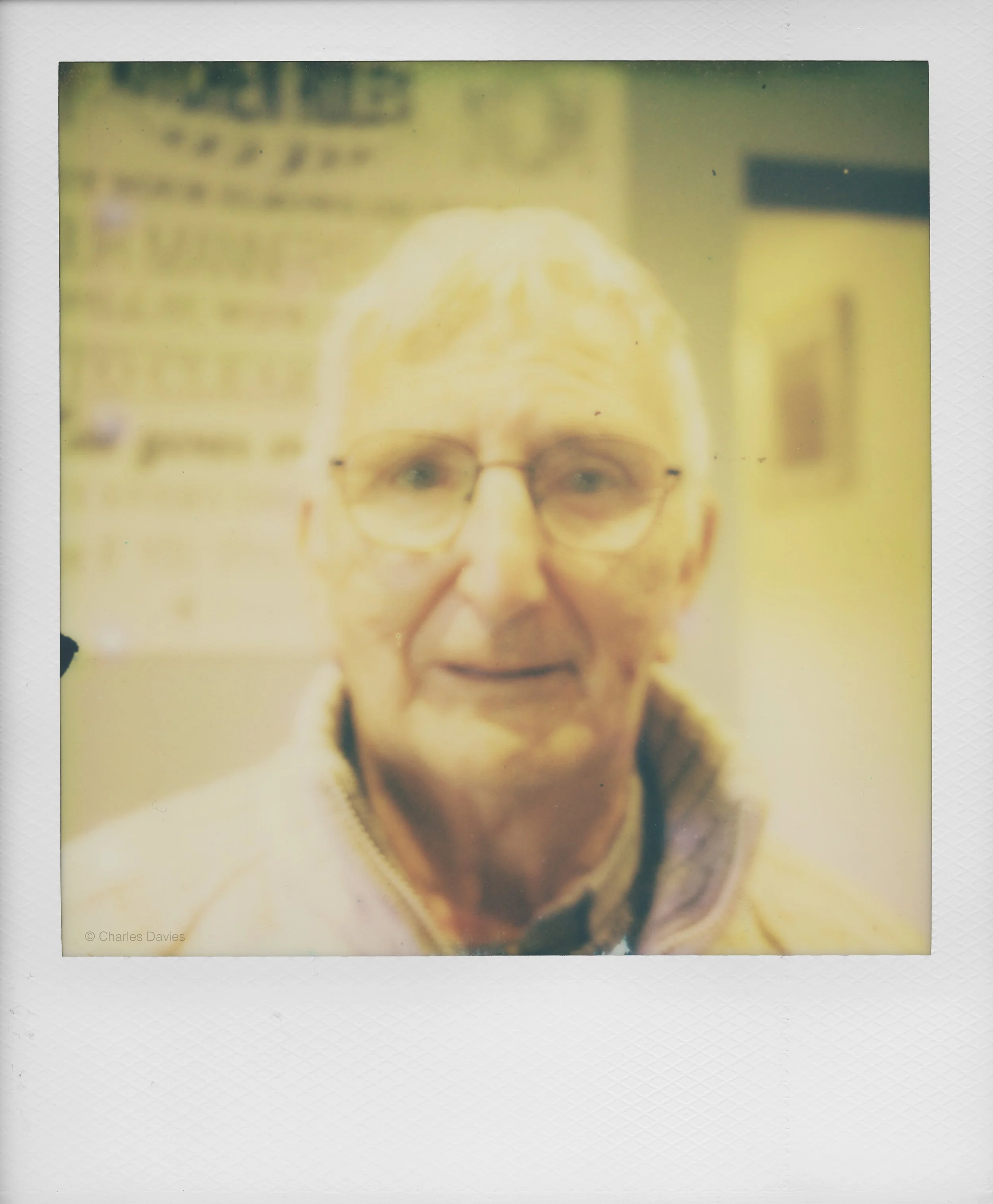 89 - 2022 - Polaroid SX-70 Sonar.jpg