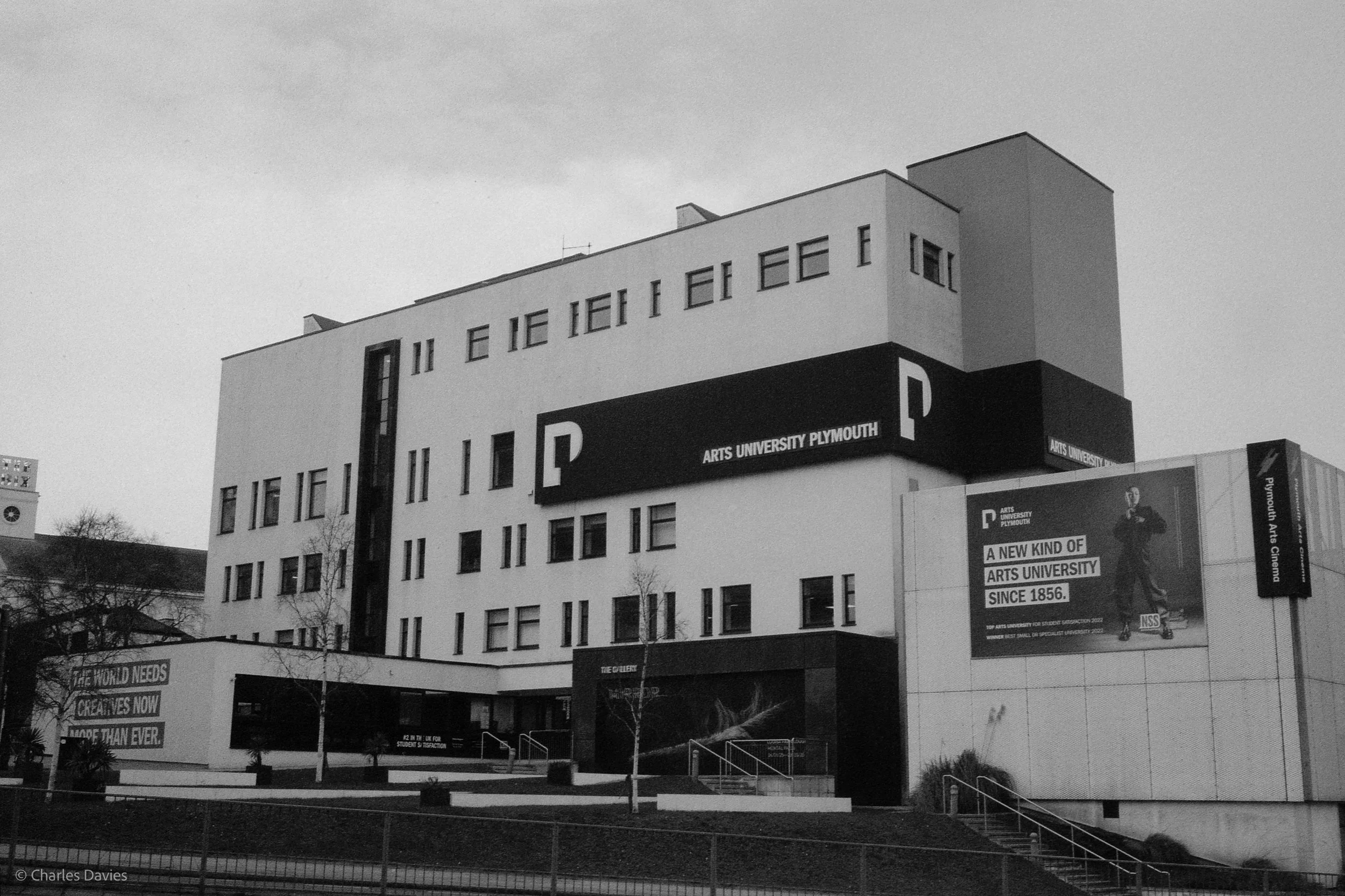 Roll 17 - 2025 - Europe - United Kingdom - Plymouth - Ilford HP5 Plus 400 - Olympus 35DC - 35mm - Film - B&W  