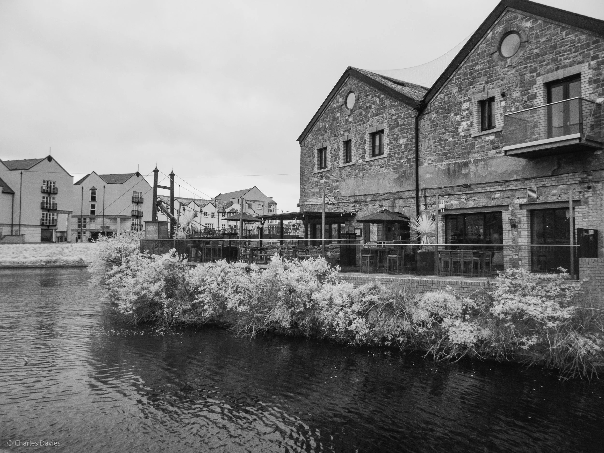 Manual - ISO 400 + F/6.3 + 1/400th - Exeter