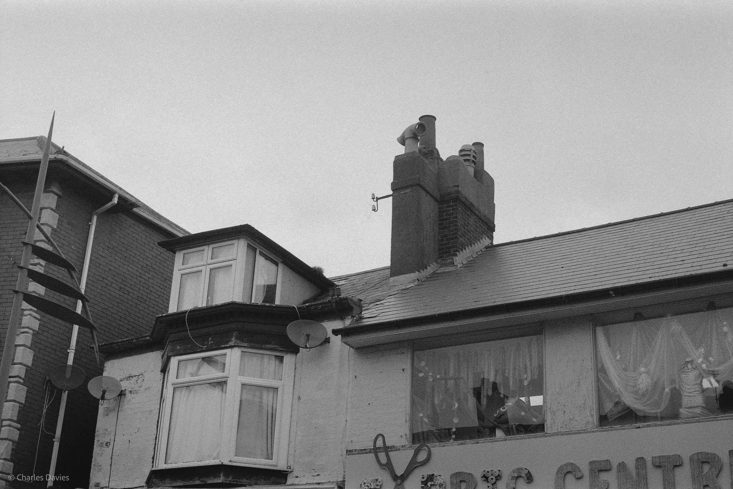 Roll 21 - 2025 - Europe - United Kingdom - Exmouth - Ilford HP5 Plus 400 - Minolta X-300 - 35mm - Film - B&W 