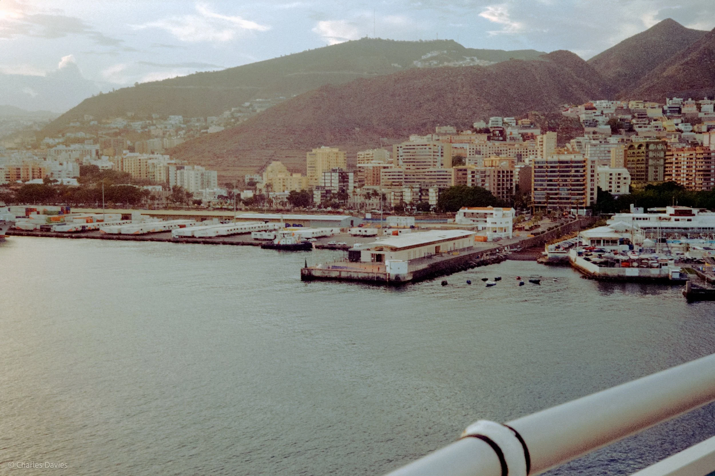 Roll 15 - 2024 - Europe - Spain - Santa Cruz de Tenerife - Kodak Gold 200 - Olympus 35DC - 35mm - Film - Colour 