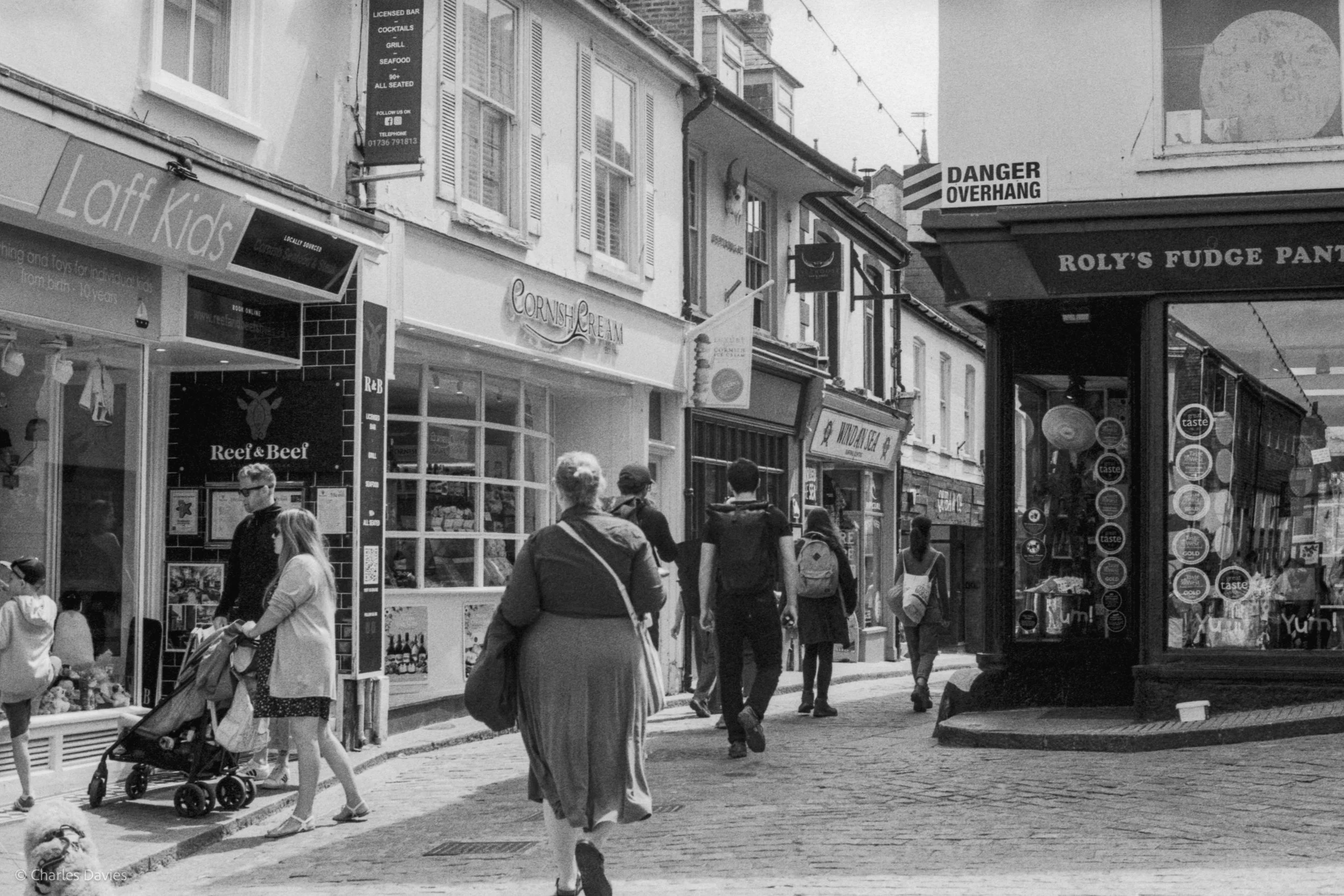 Roll 31 - 2025 - Europe - United Kingdom - St. Ives - Fomapan 400 - Contax RTS - 35mm - Film - B&W