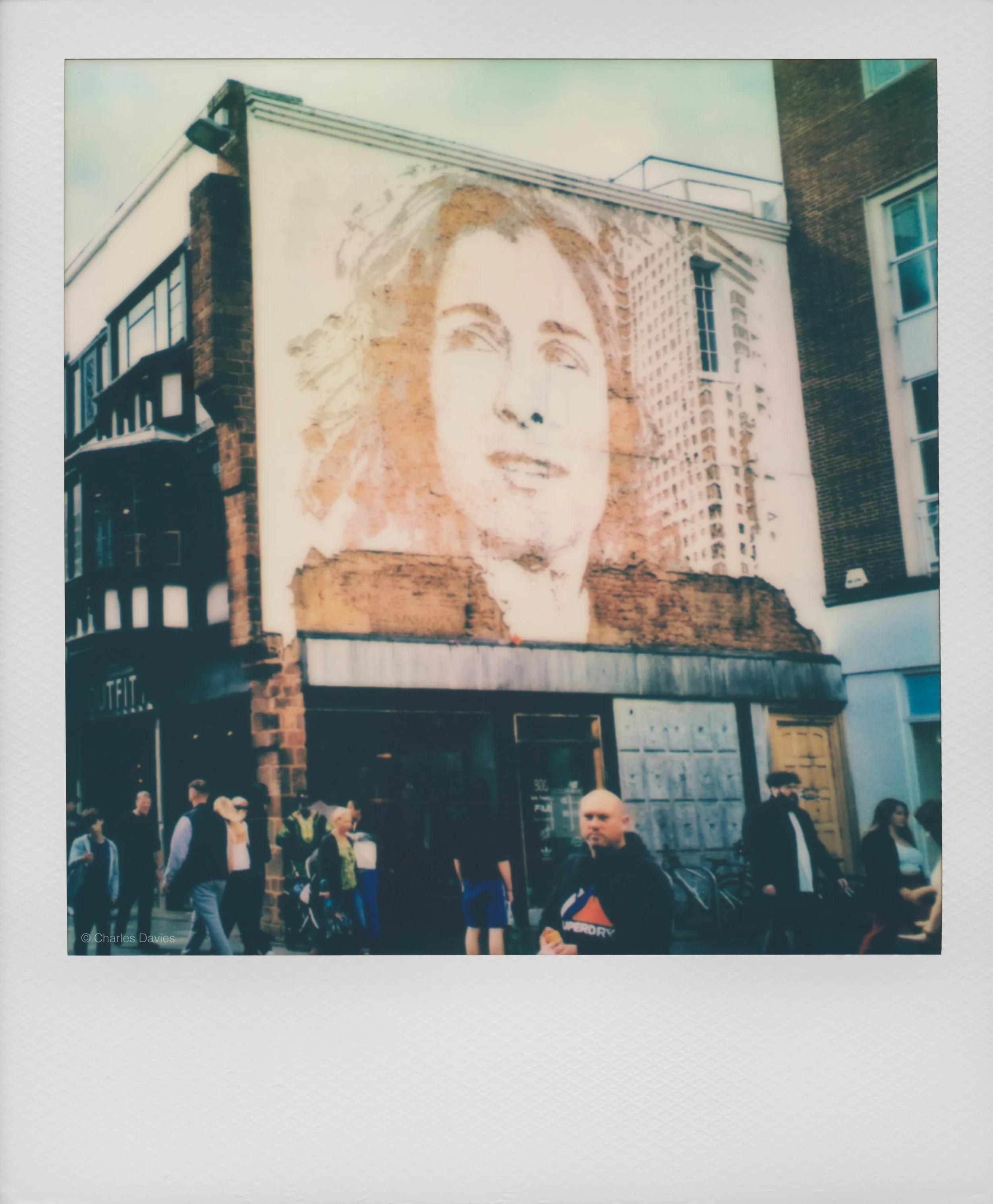 43 - 2022 - Polaroid Lab.jpg