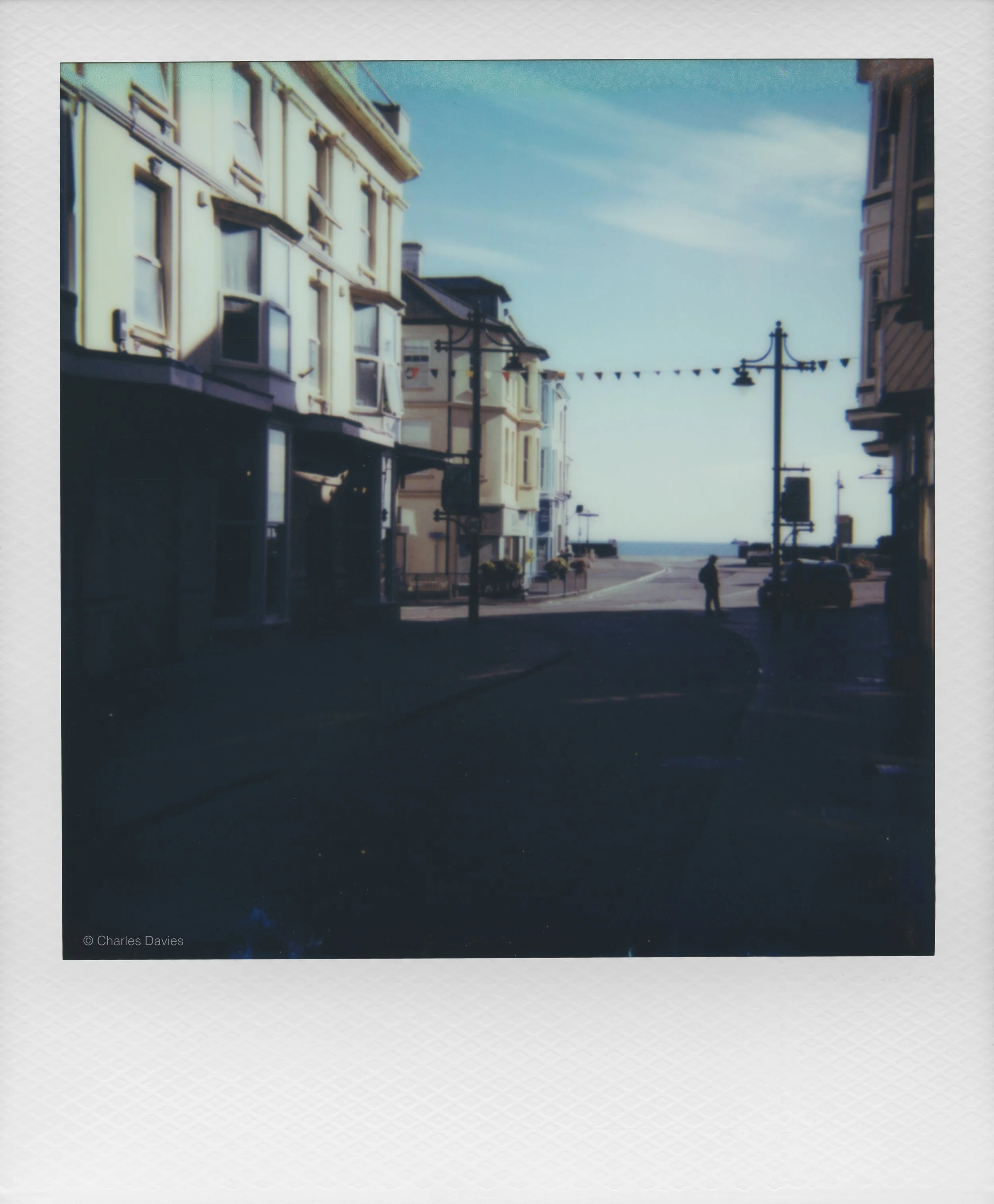 82 - 2025 - Polaroid Autofocus 660.jpg