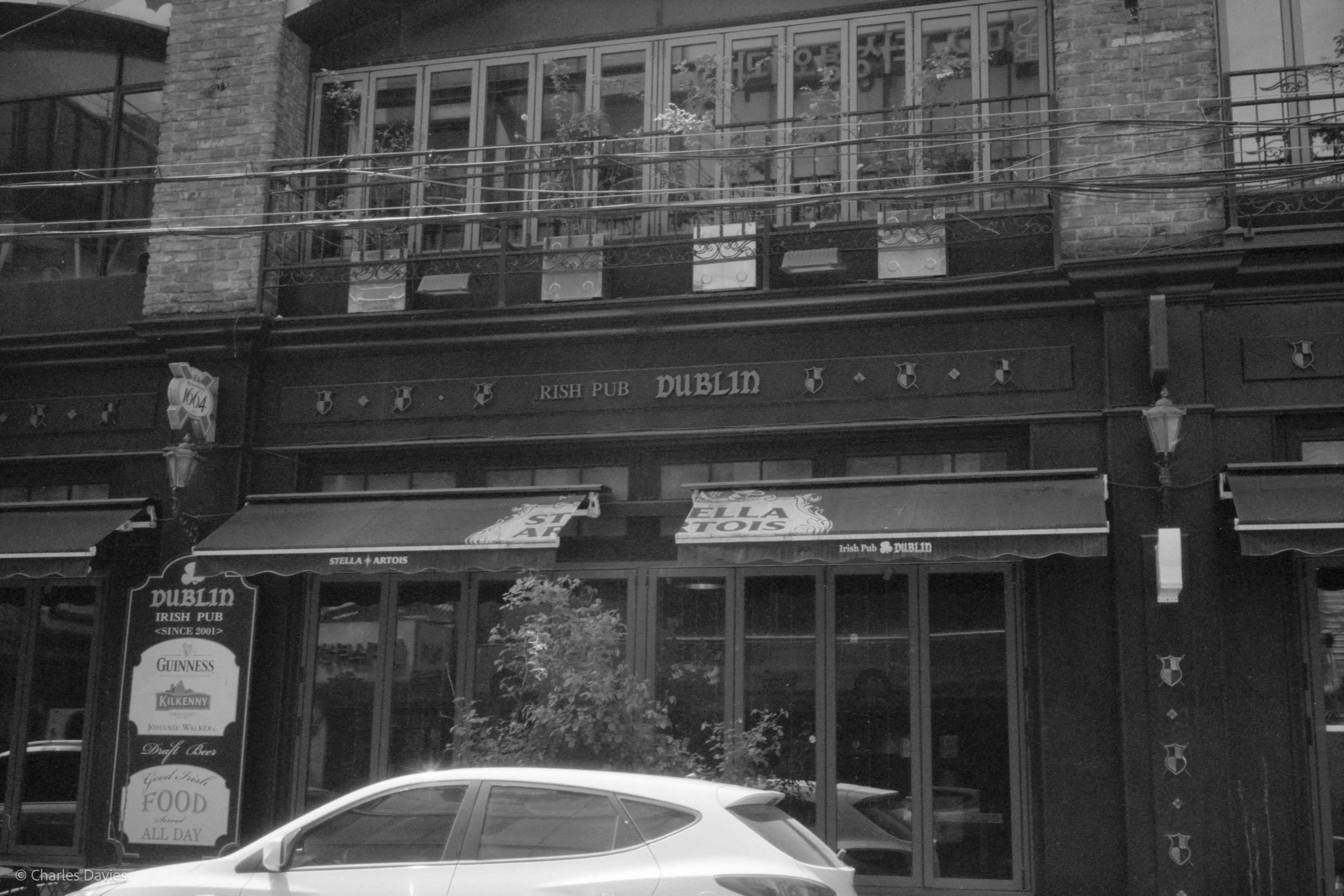 Roll 9 - 2023 - South East Asia - South Korea - Seoul - Kentmere Pan 400 - Olympus 35DC - 35mm - Film - B&W 
