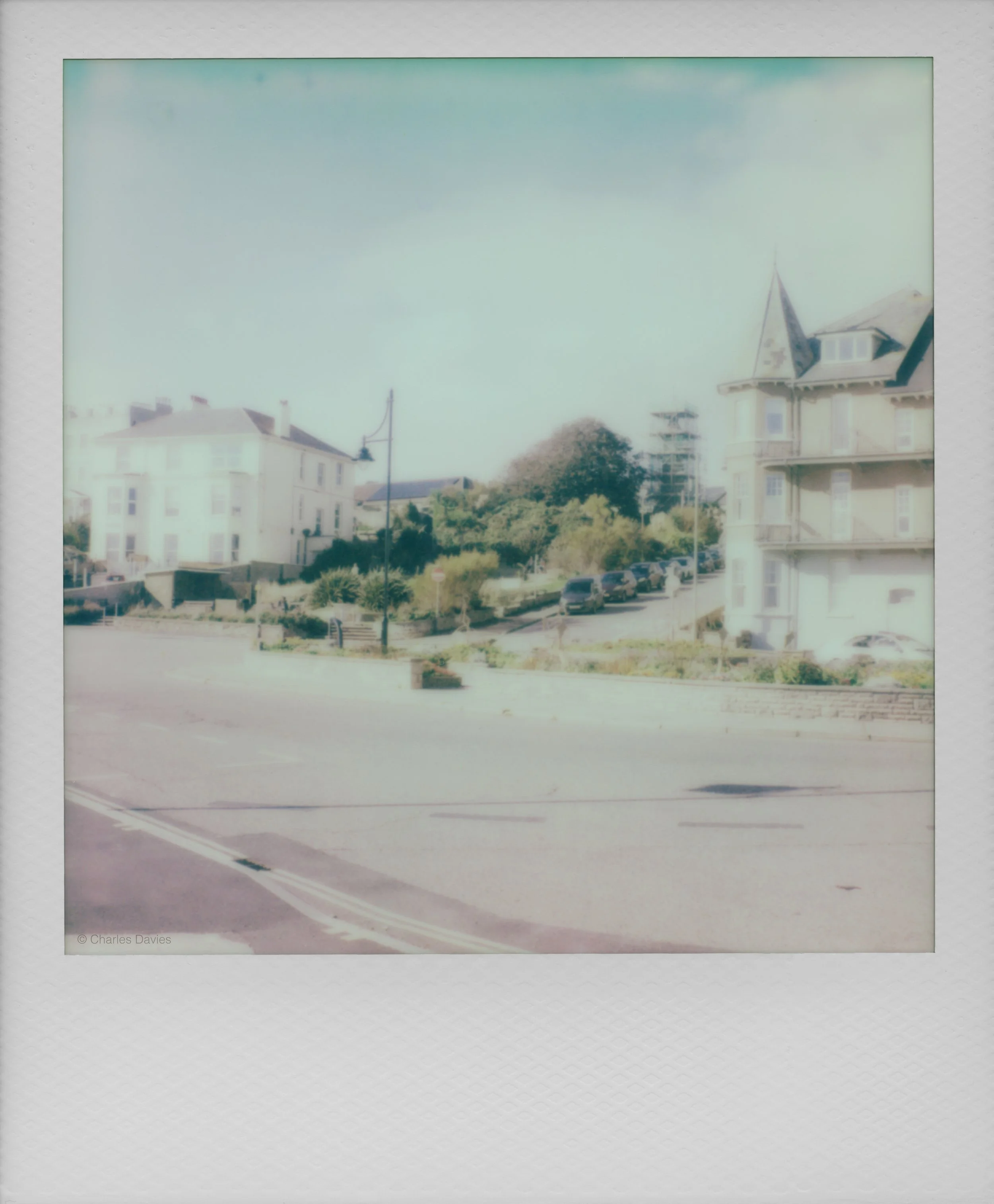 90 - 2025 - Polaroid SX-70 Sonar.jpg