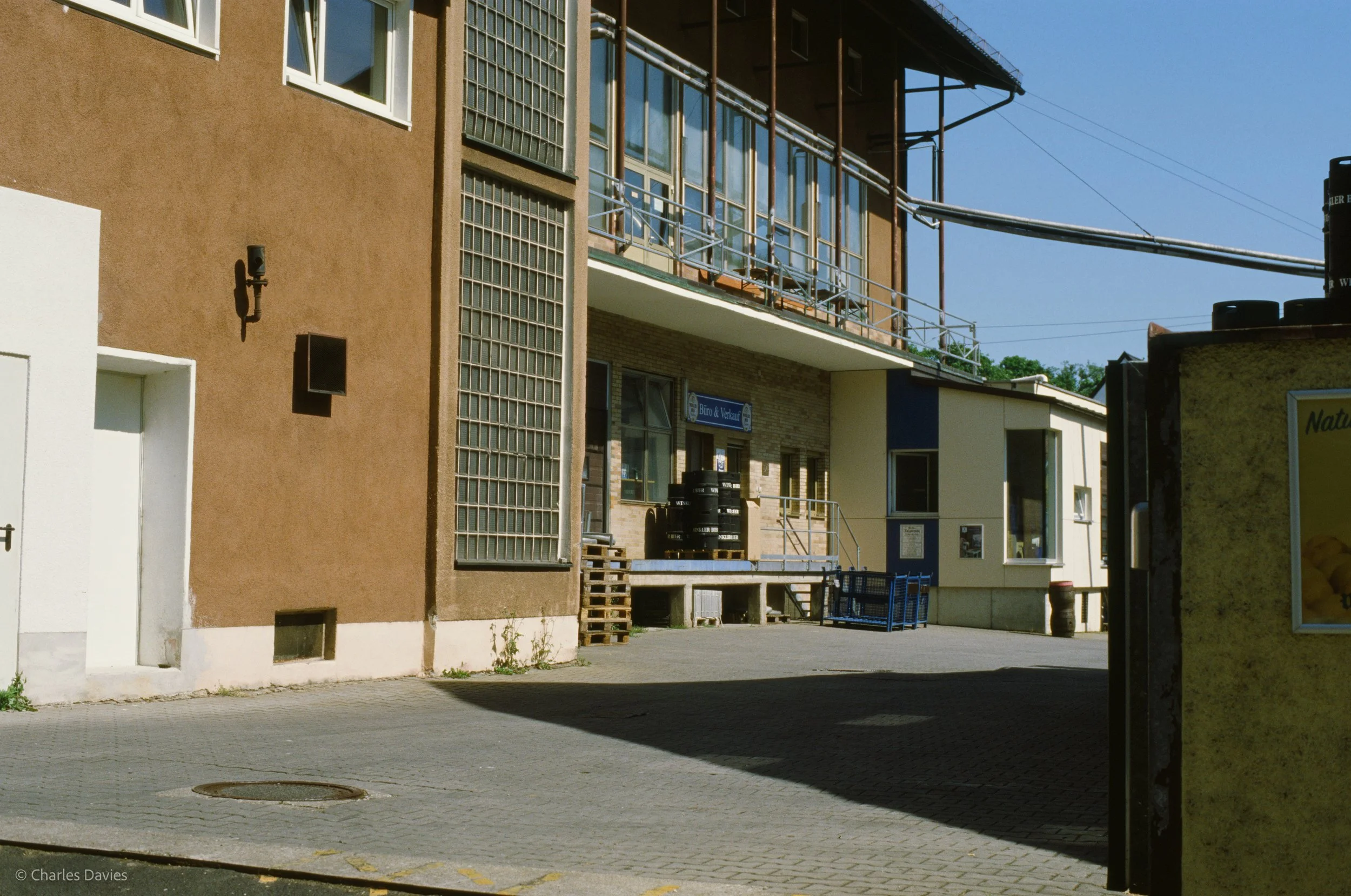 Roll 39 - 2025 - Europe - Germany - Amberg - Kodak Ektachrome 100 - Contax RTS - 35mm - Film - Colour - Colour Reversal/Slide Film