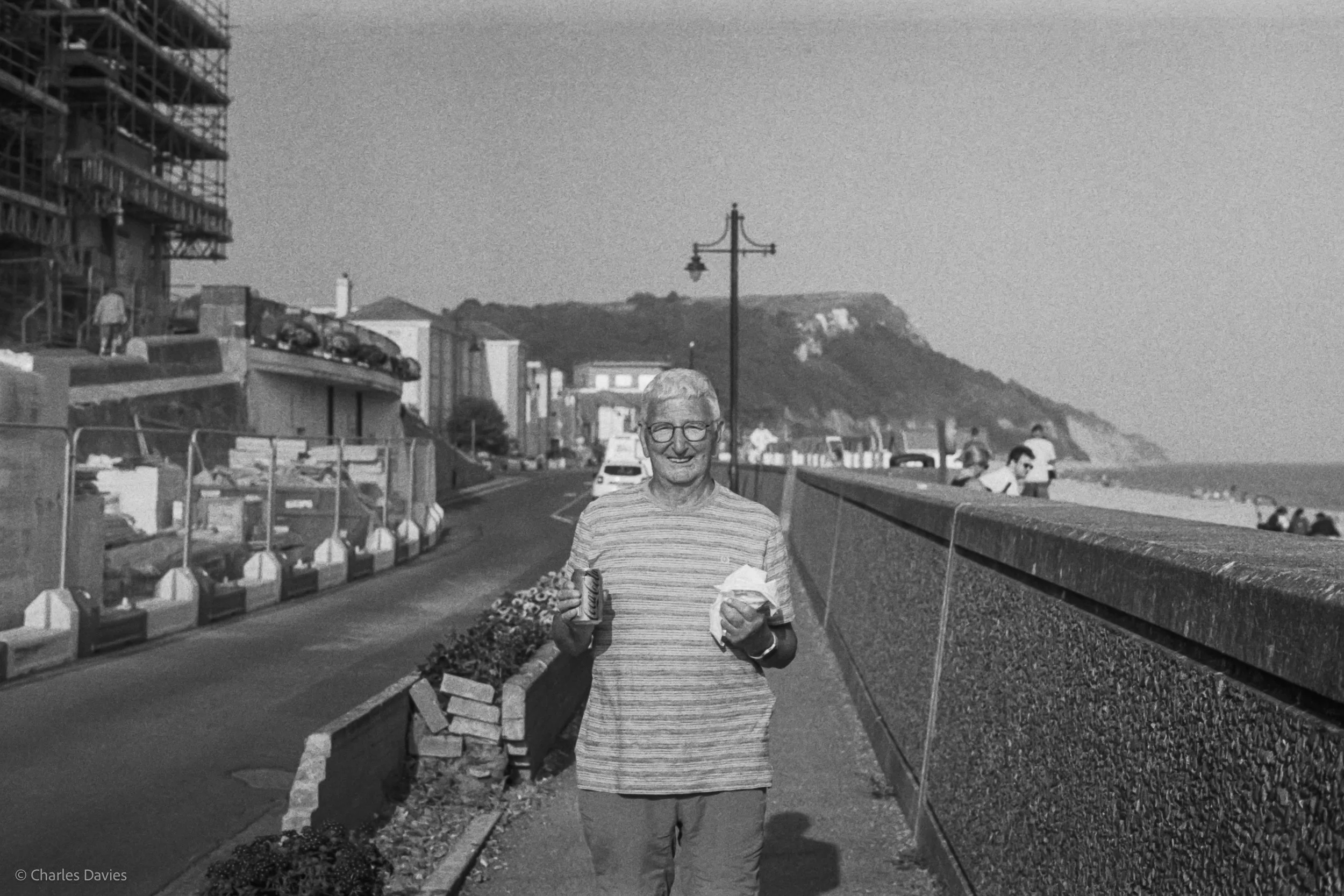 010.jpg