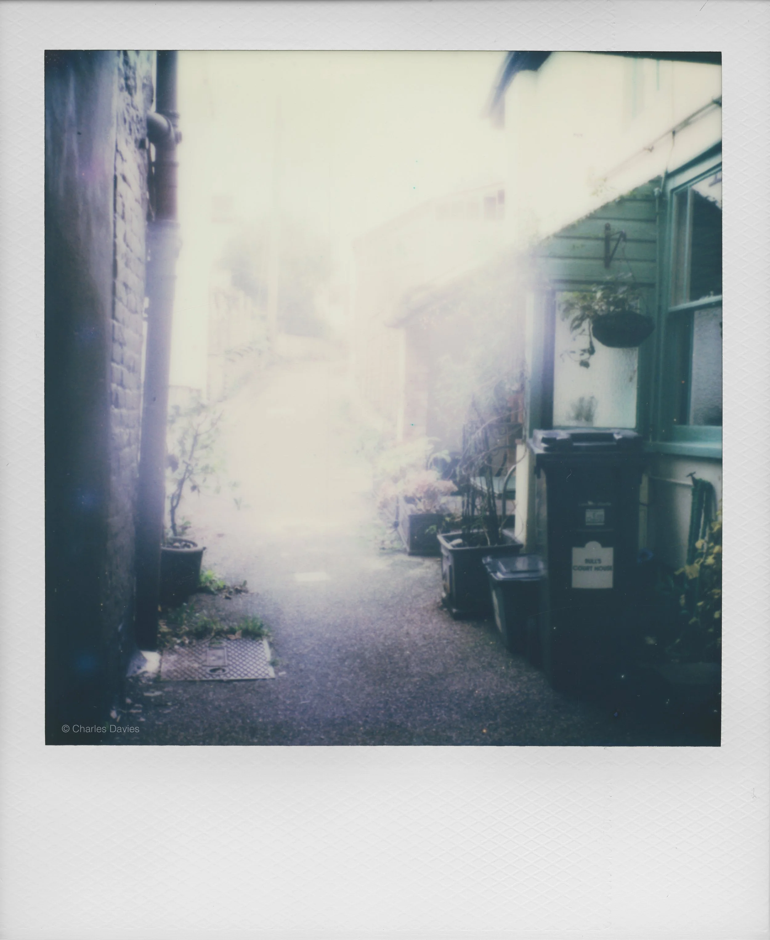 92 - 2022 - Polaroid SX-70 Sonar.jpg