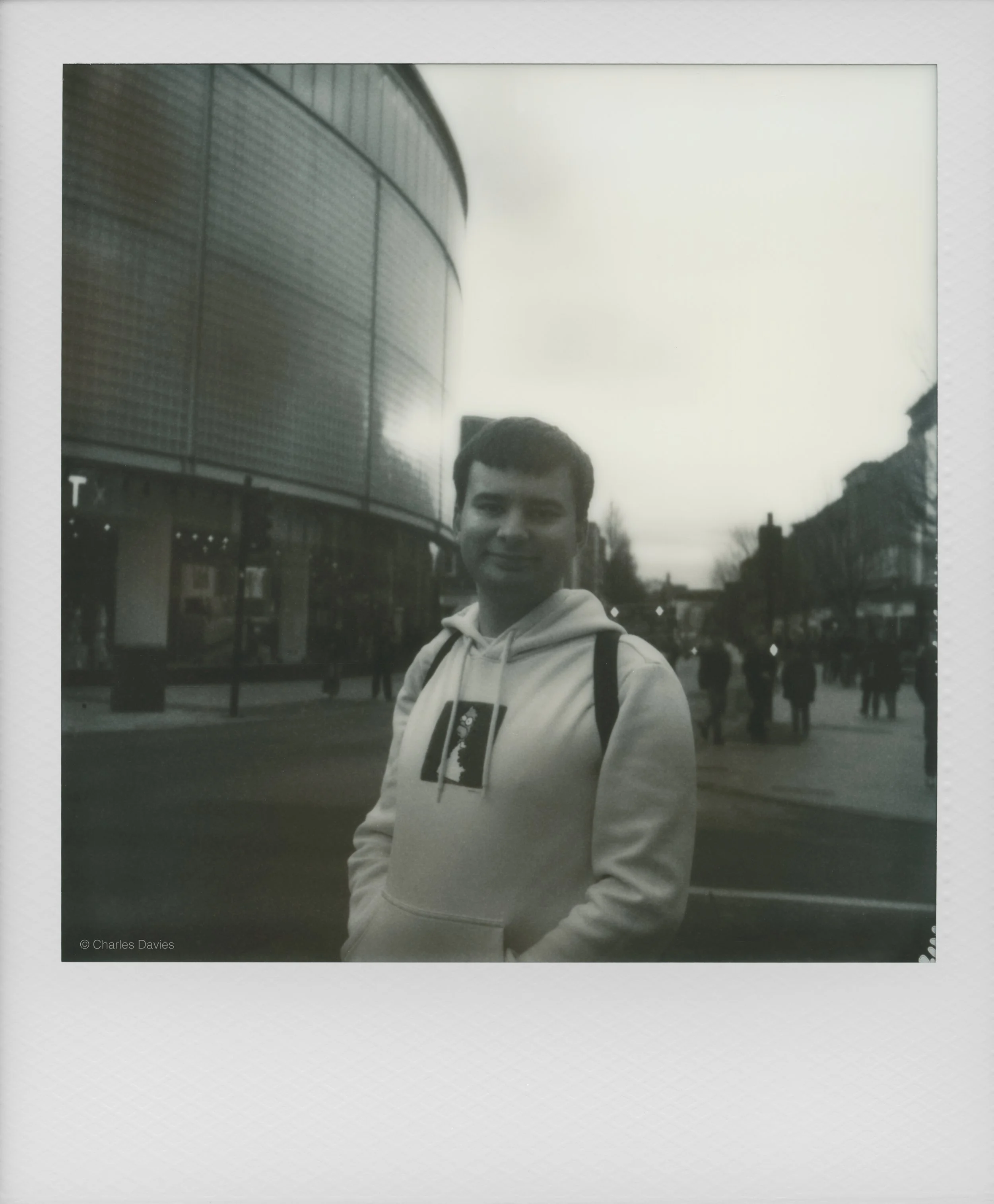 18 - 2025 - Polaroid SX-70 Sonar (aged).jpg