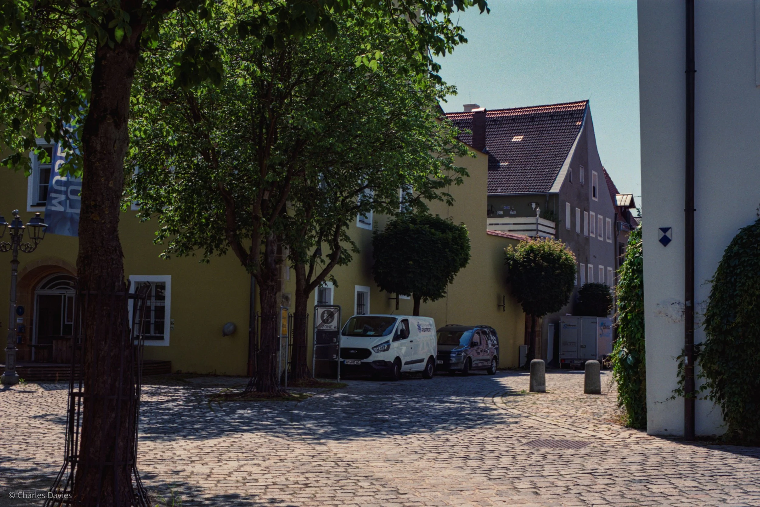 Roll 38 - 2025 - Europe - Germany - Amberg - Kodak Portra 160 - Contax RTS - 35mm - Film - Colour