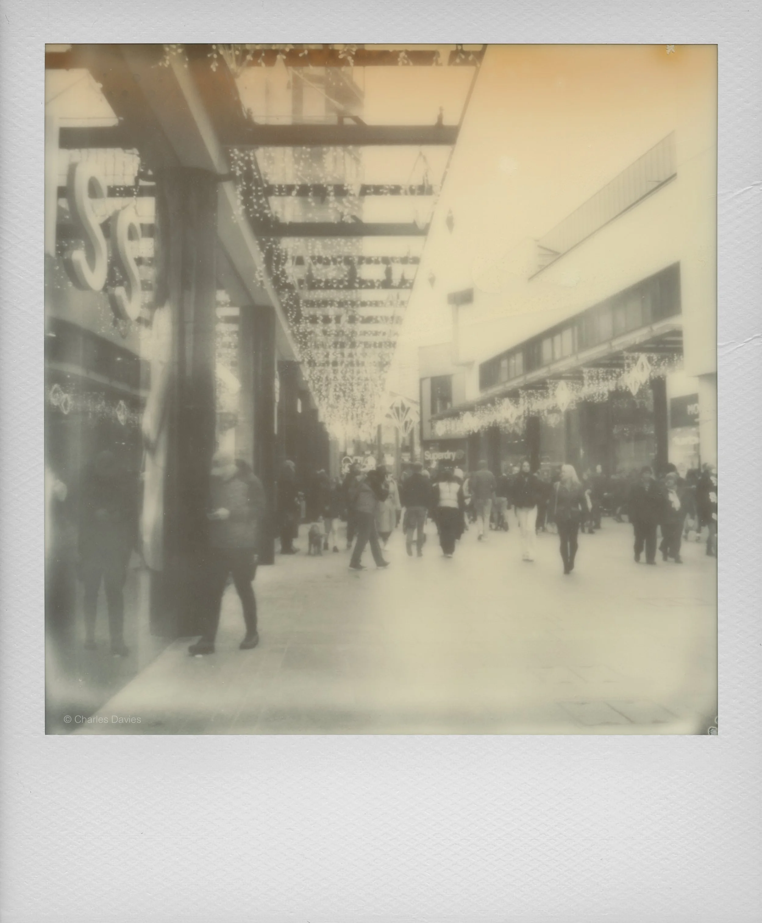 119 - 2022 - Polaroid SX-70 Sonar (aged).jpg