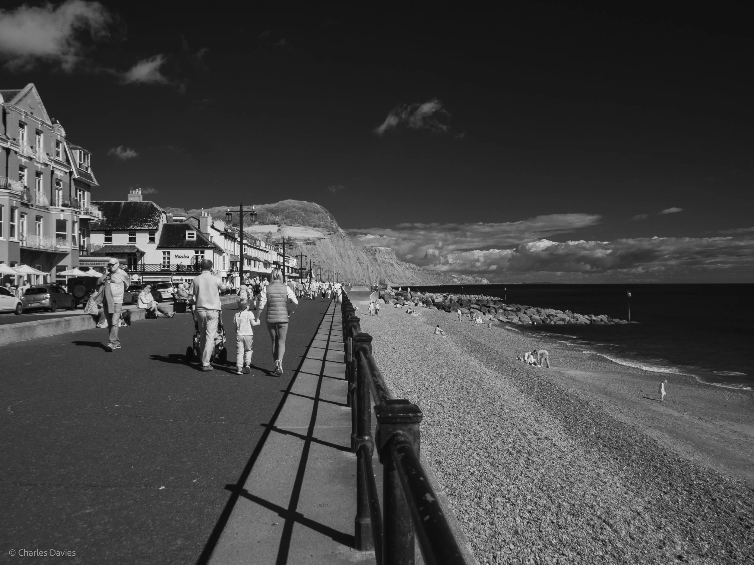Manual - ISO 100 + F/8 + 1/400th - Sidmouth  