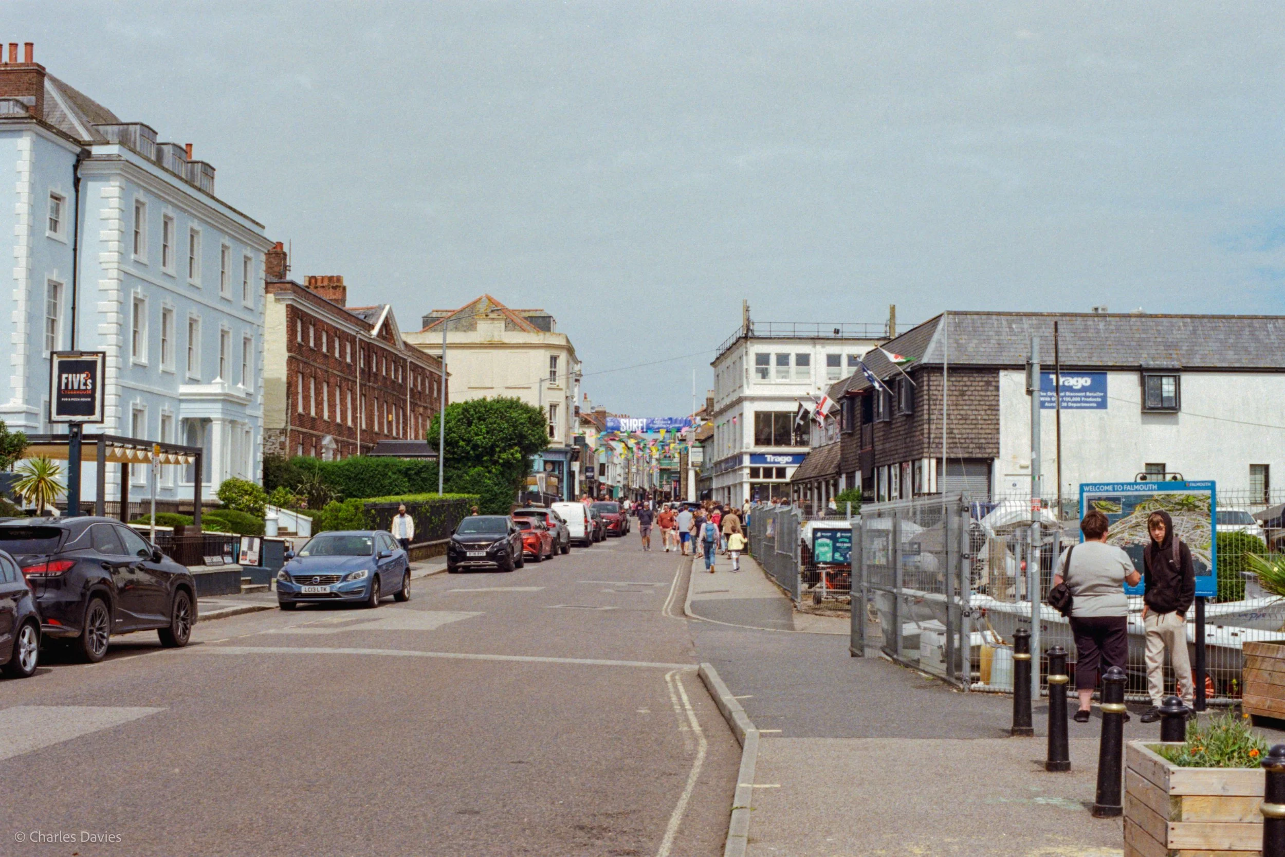Roll 32 - 2025 - Europe - United Kingdom - Falmouth - Kodak Pro Image 100 - Contax RTS - 35mm - Film - Colour
