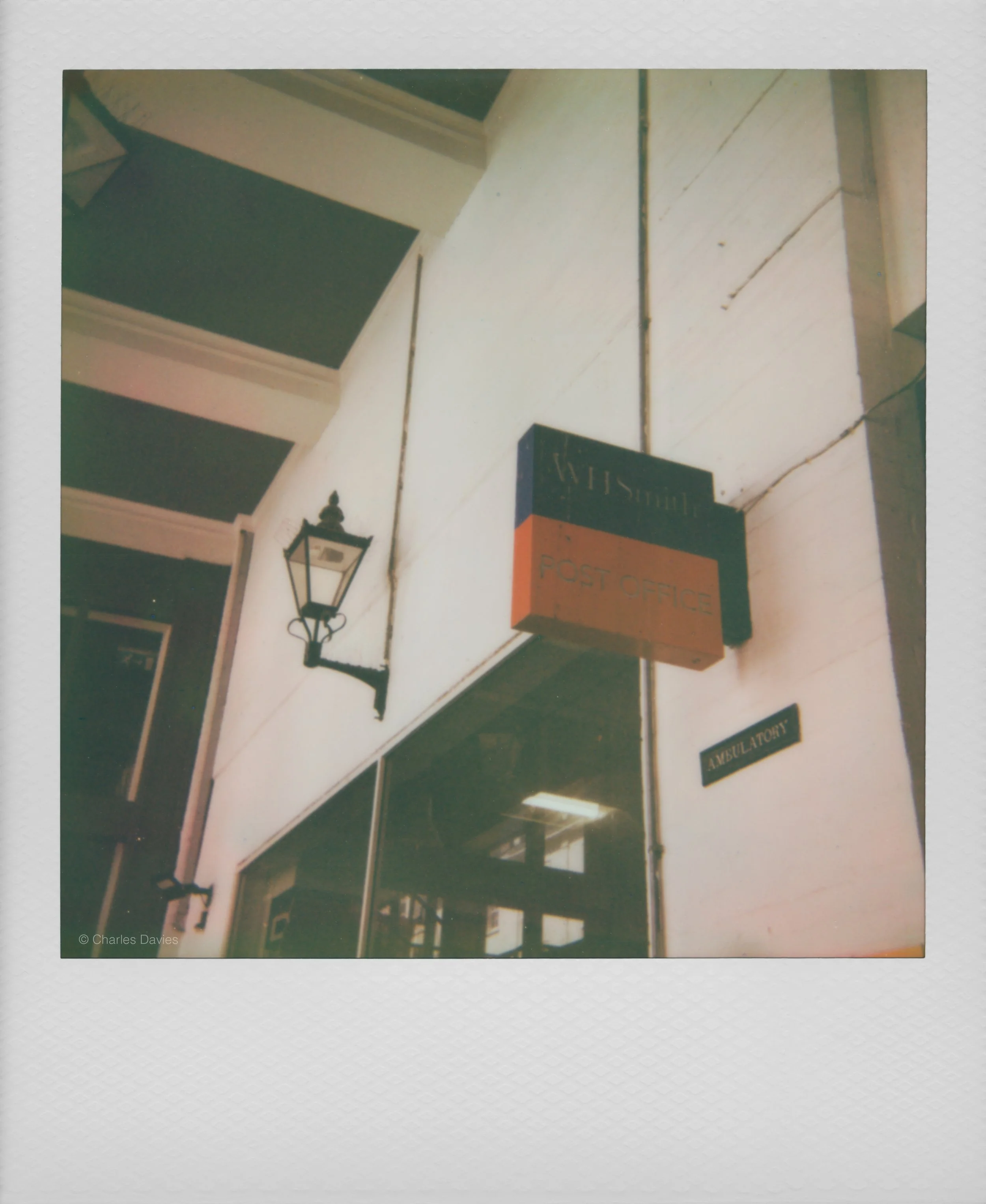 60 - 2025 - Polaroid Autofocus 660.jpg