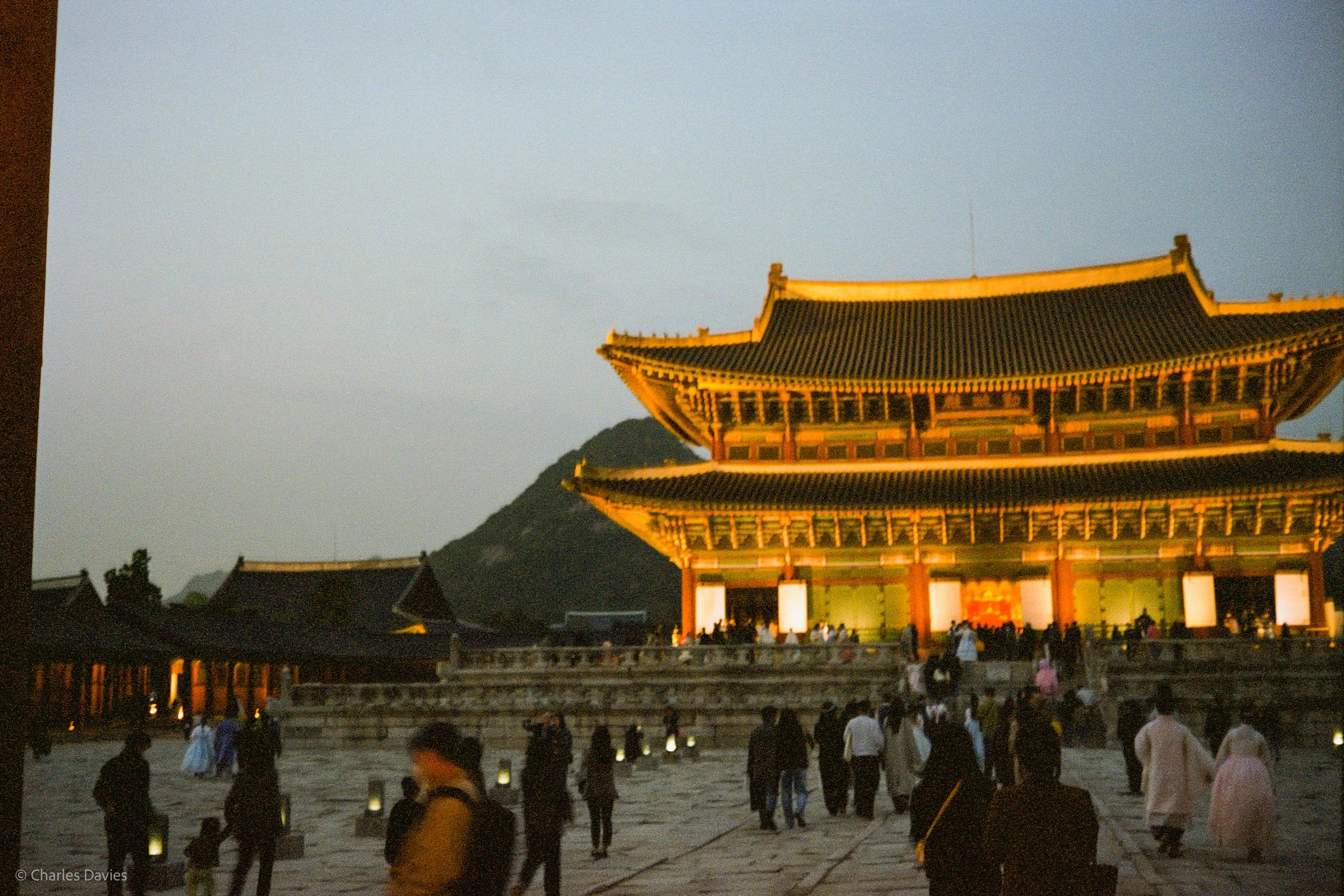 Roll 3 - 2023 - South East Asia - South Korea - Seoul - Kodak Portra 400 - Olympus 35DC - 35mm - Film - Colour 