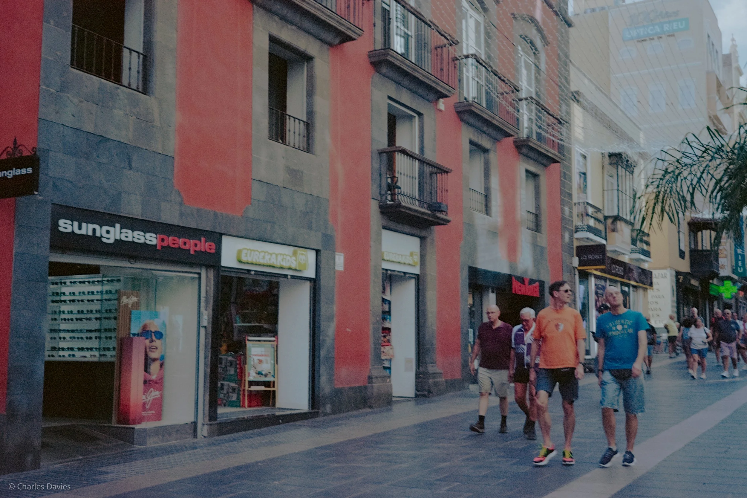 Roll 14 - 2024 - Europe - Spain - Santa Cruz de Tenerife - Kodak Portra 160 - Olympus 35DC - 35mm - Film - Colour 