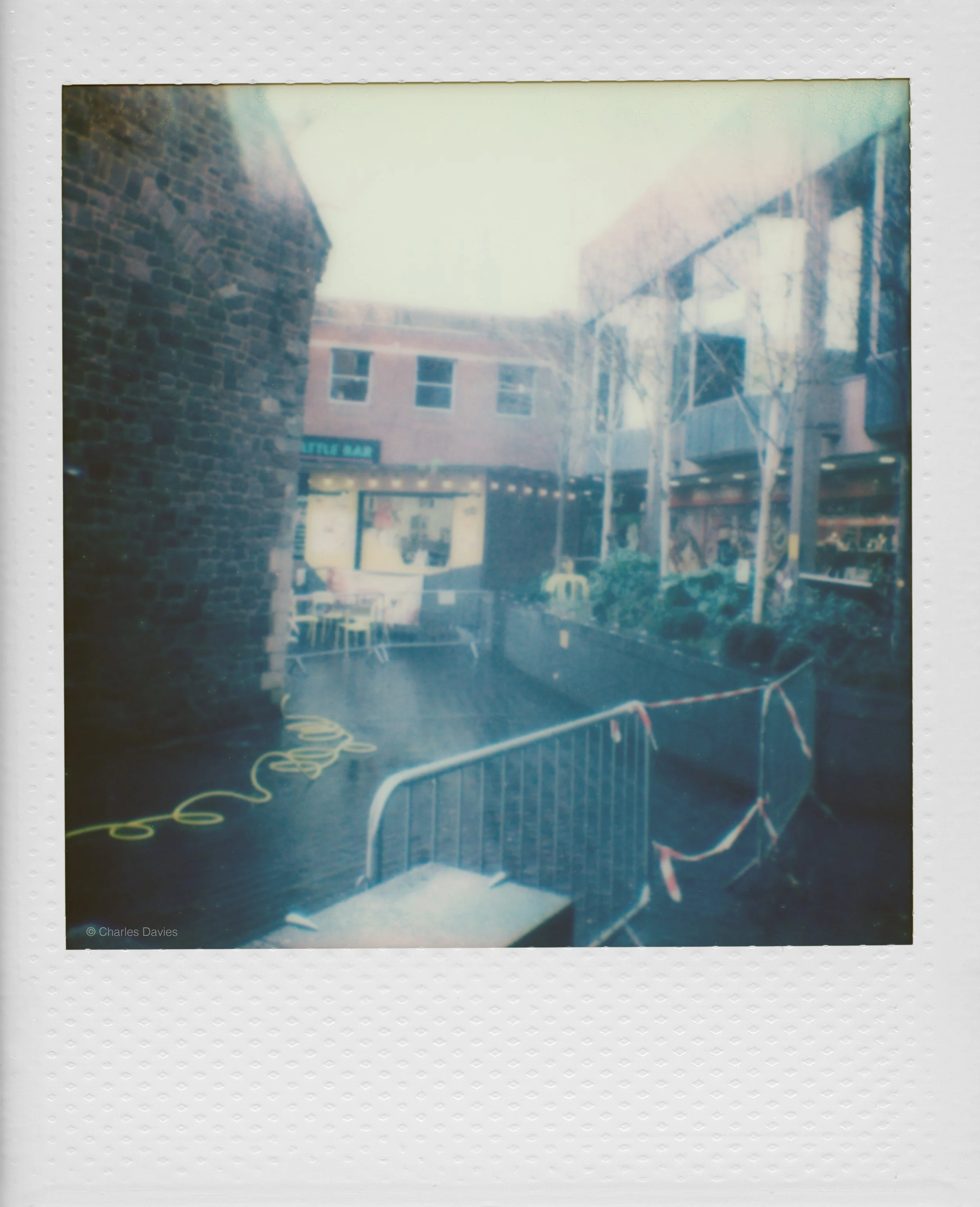 24 - 2025 - Polaroid Go.jpg