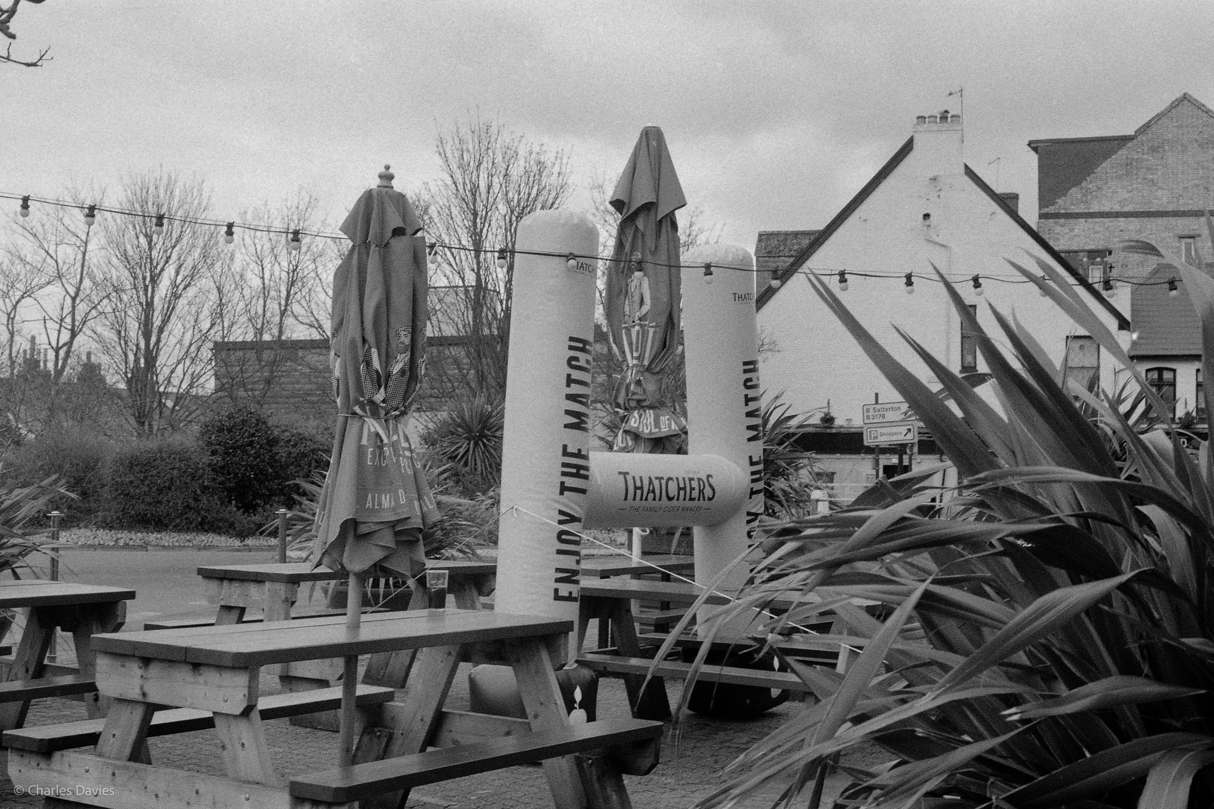 Roll 21 - 2025 - Europe - United Kingdom - Exmouth - Ilford HP5 Plus 400 - Minolta X-300 - 35mm - Film - B&W 