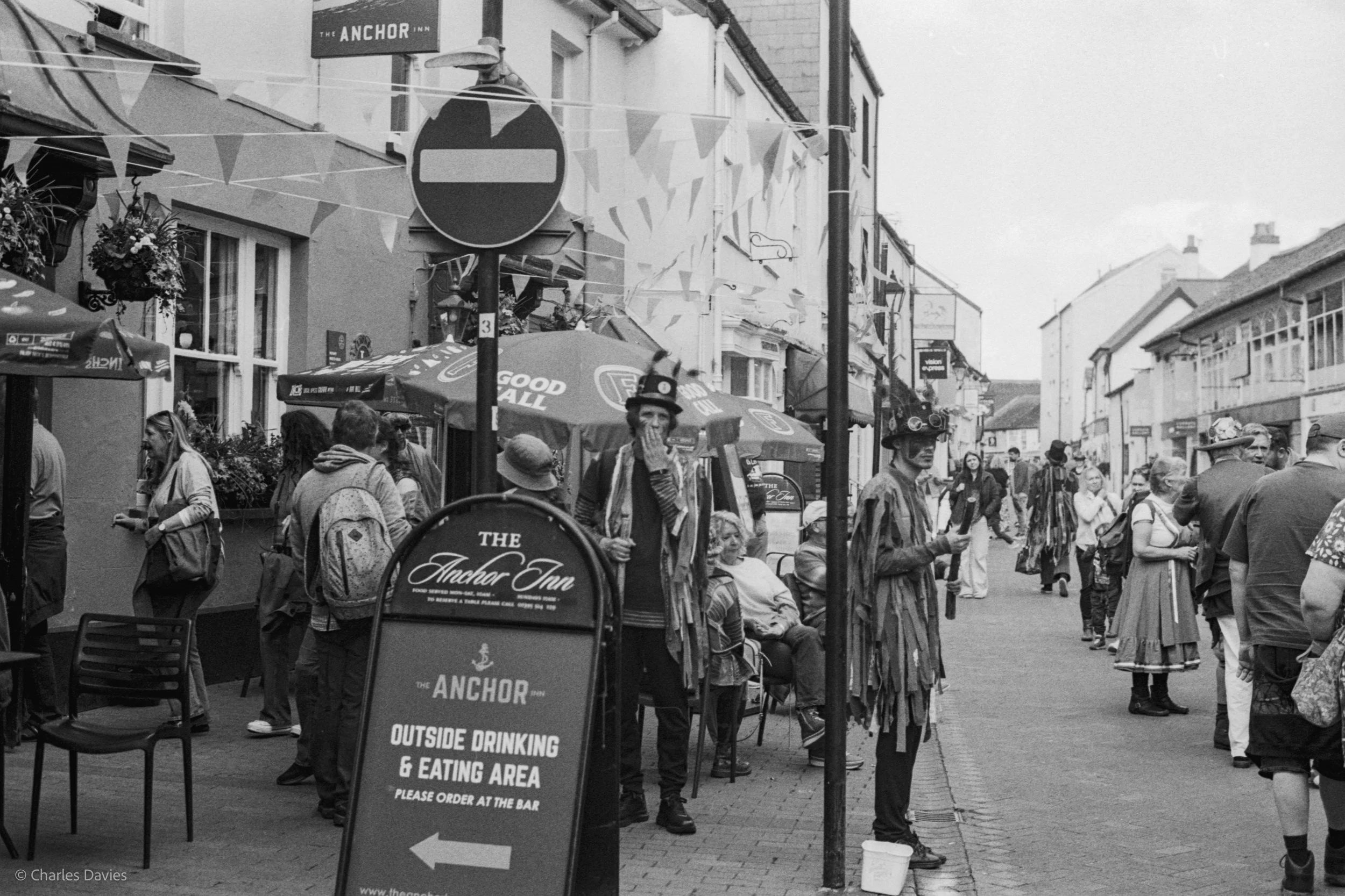 Roll 27 - 2025 - Europe - United Kingdom - Sidmouth - Ilford HP5 Plus 400 - Contax RTS - 35mm - Film - B&W 