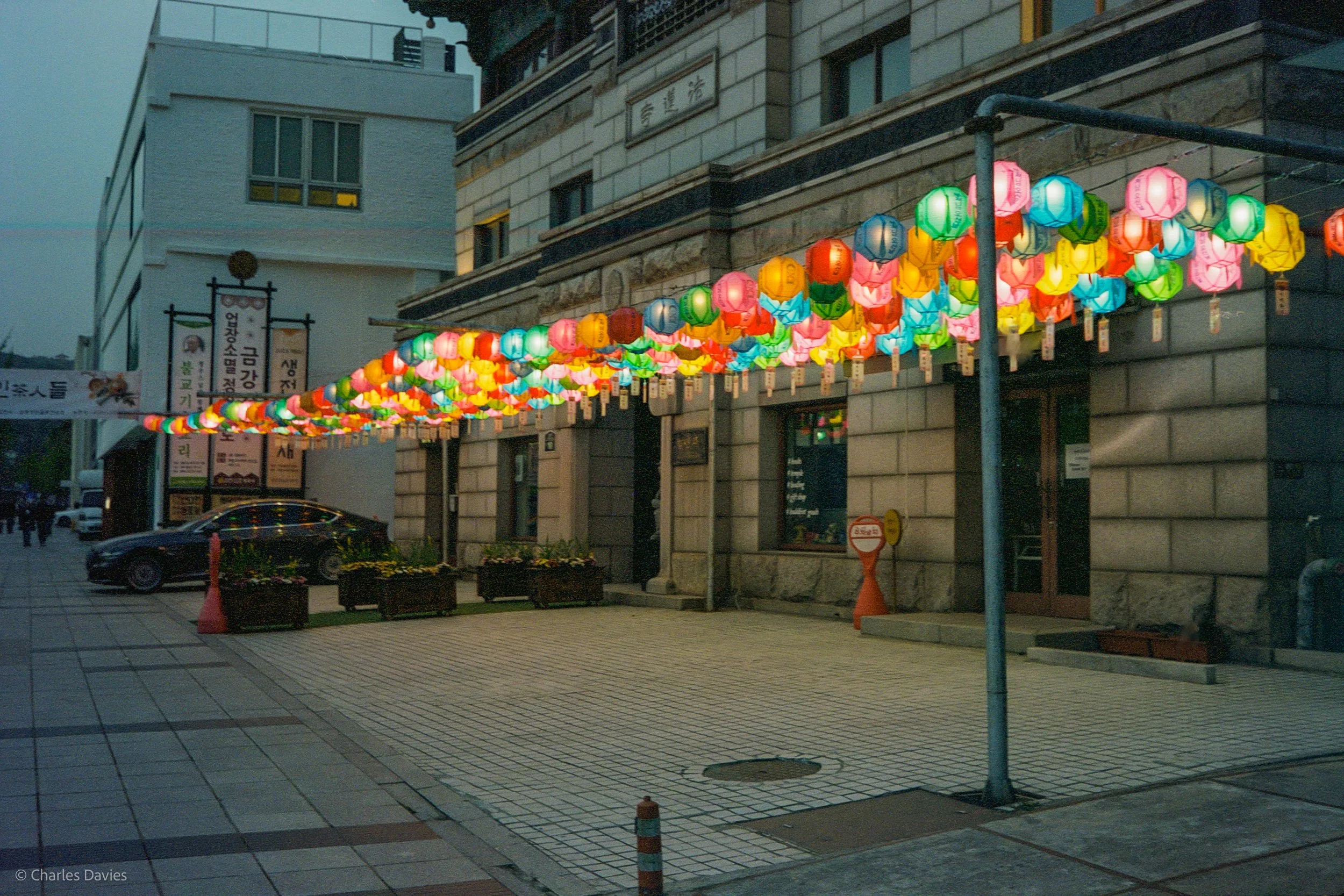 Roll 3 - 2023 - South East Asia - South Korea - Seoul - Kodak Portra 400 - Olympus 35DC - 35mm - Film - Colour 