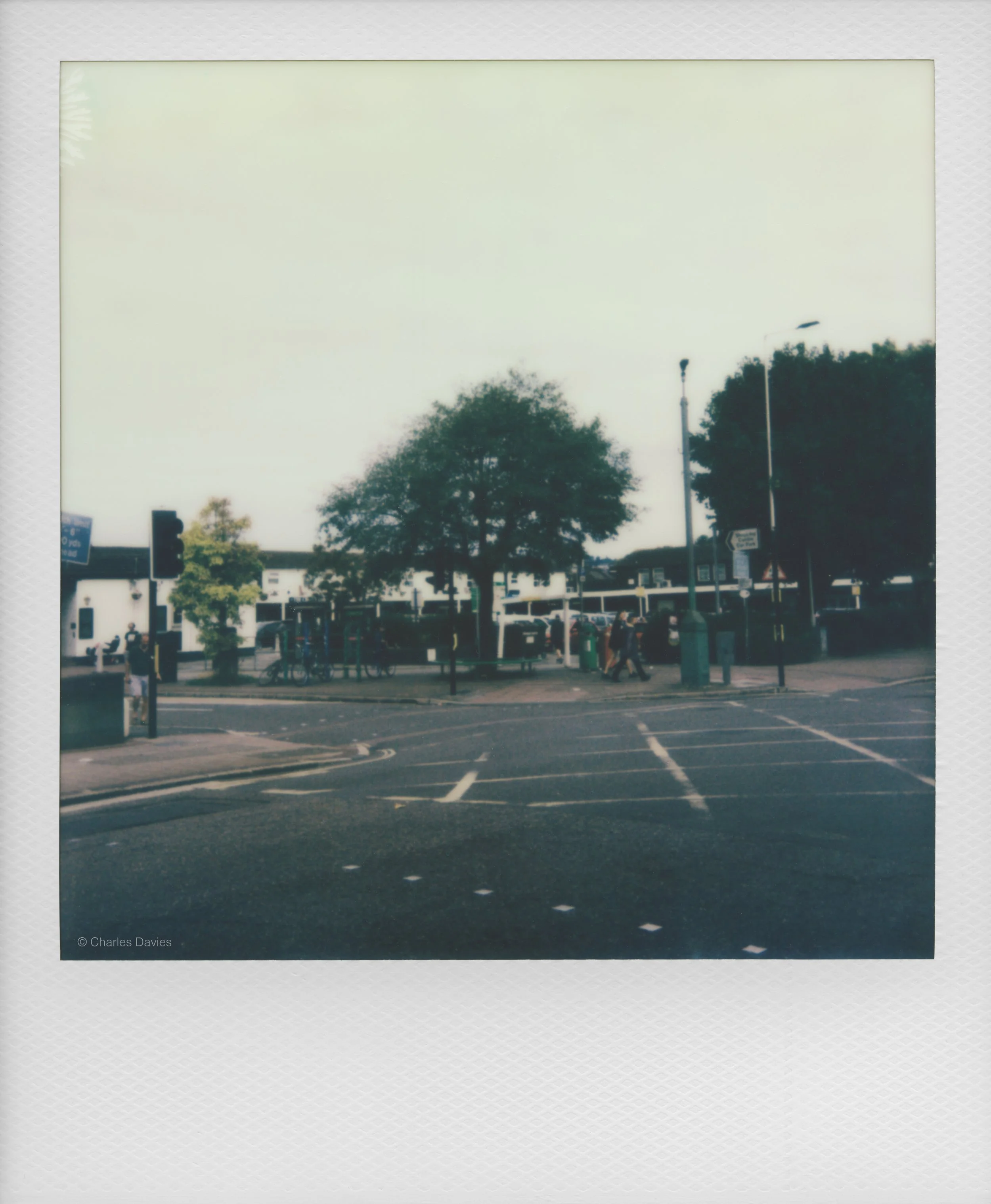 26 - 2022 - Polaroid Now-1.jpg