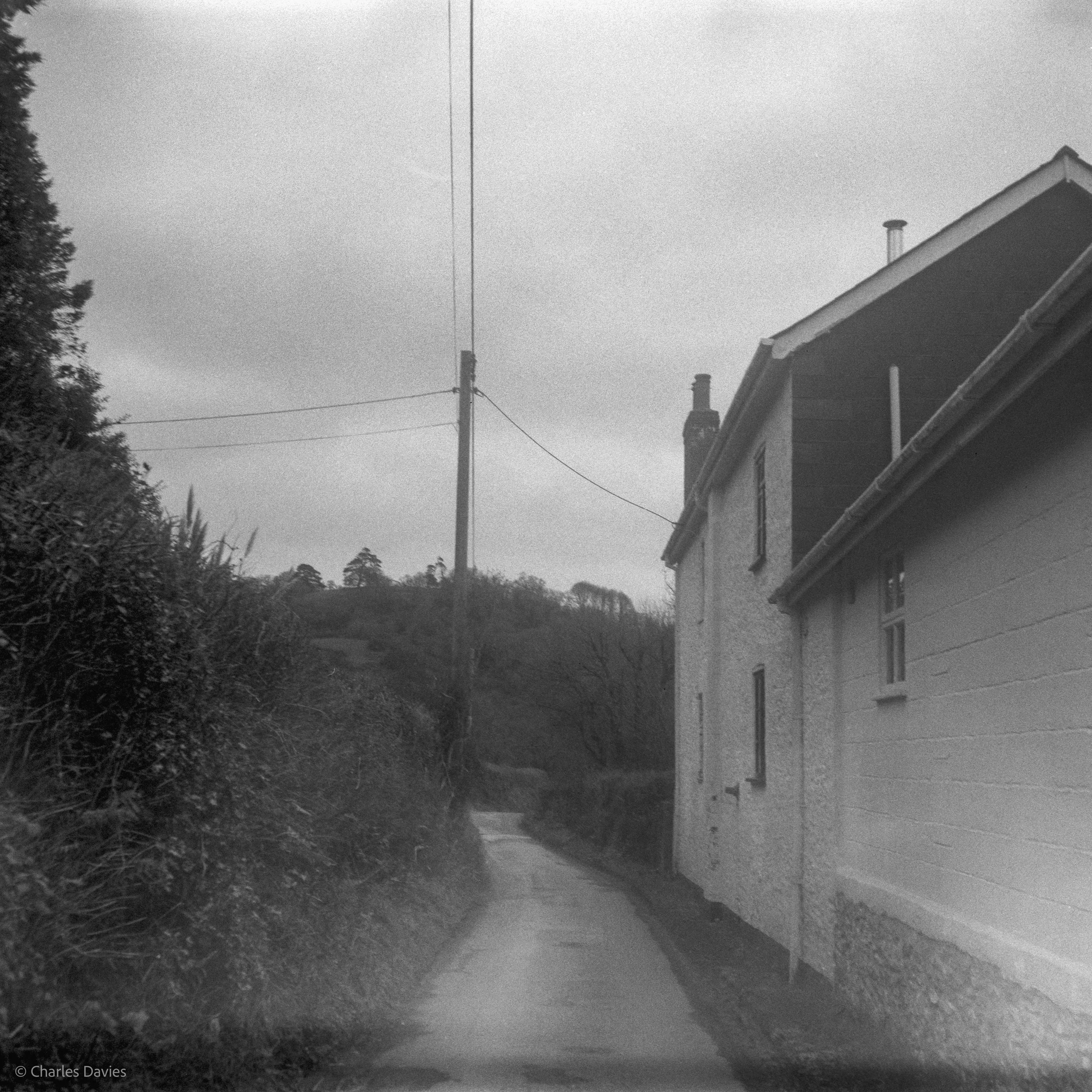 Roll 23 - 2025 - Europe - United Kingdom - Shute - Ilford HP5 Plus 400 - Agfa Isola - 120 Medium Format - Film - B&W