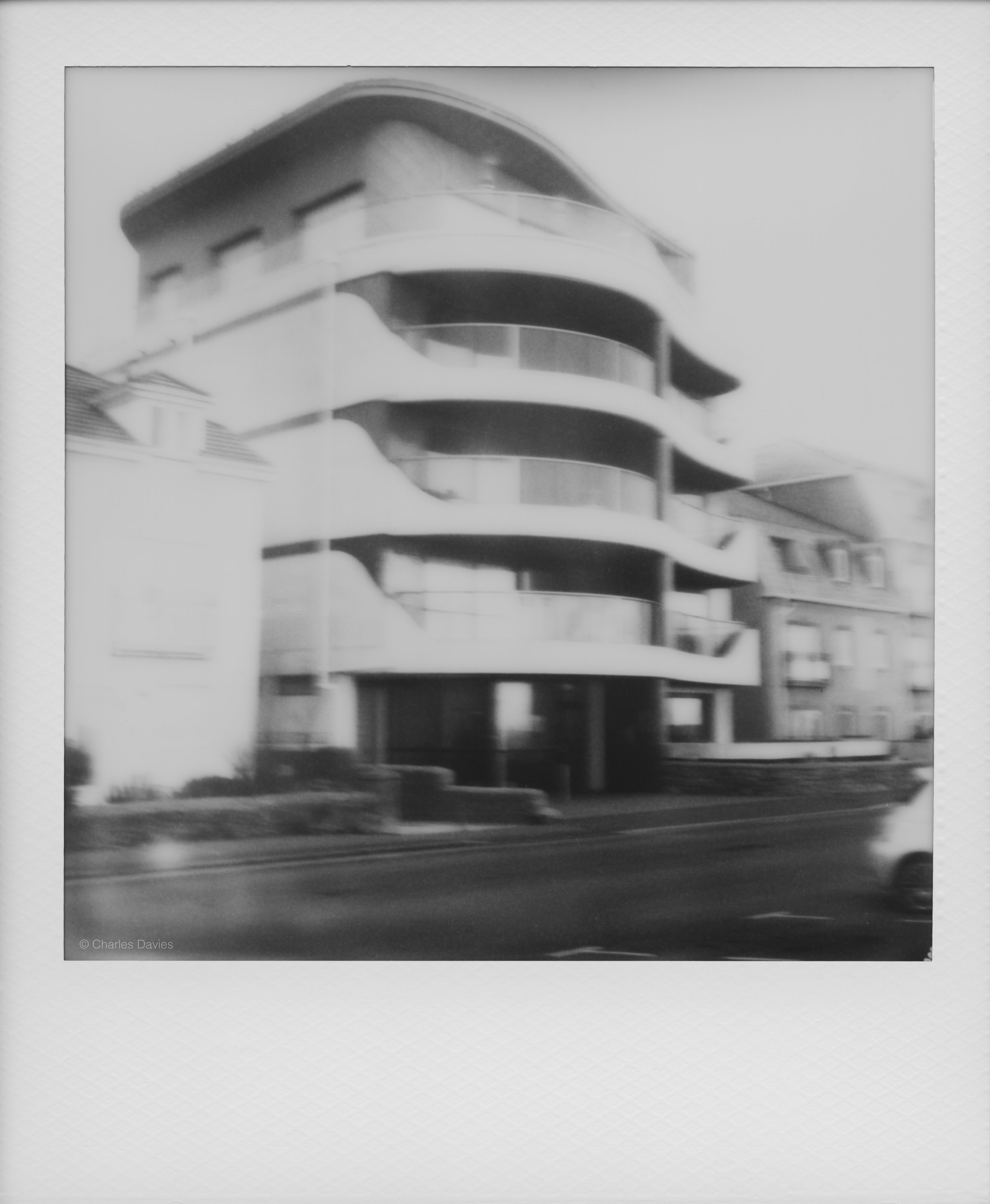 19 - 2025 - Polaroid SX-70 Sonar.jpg