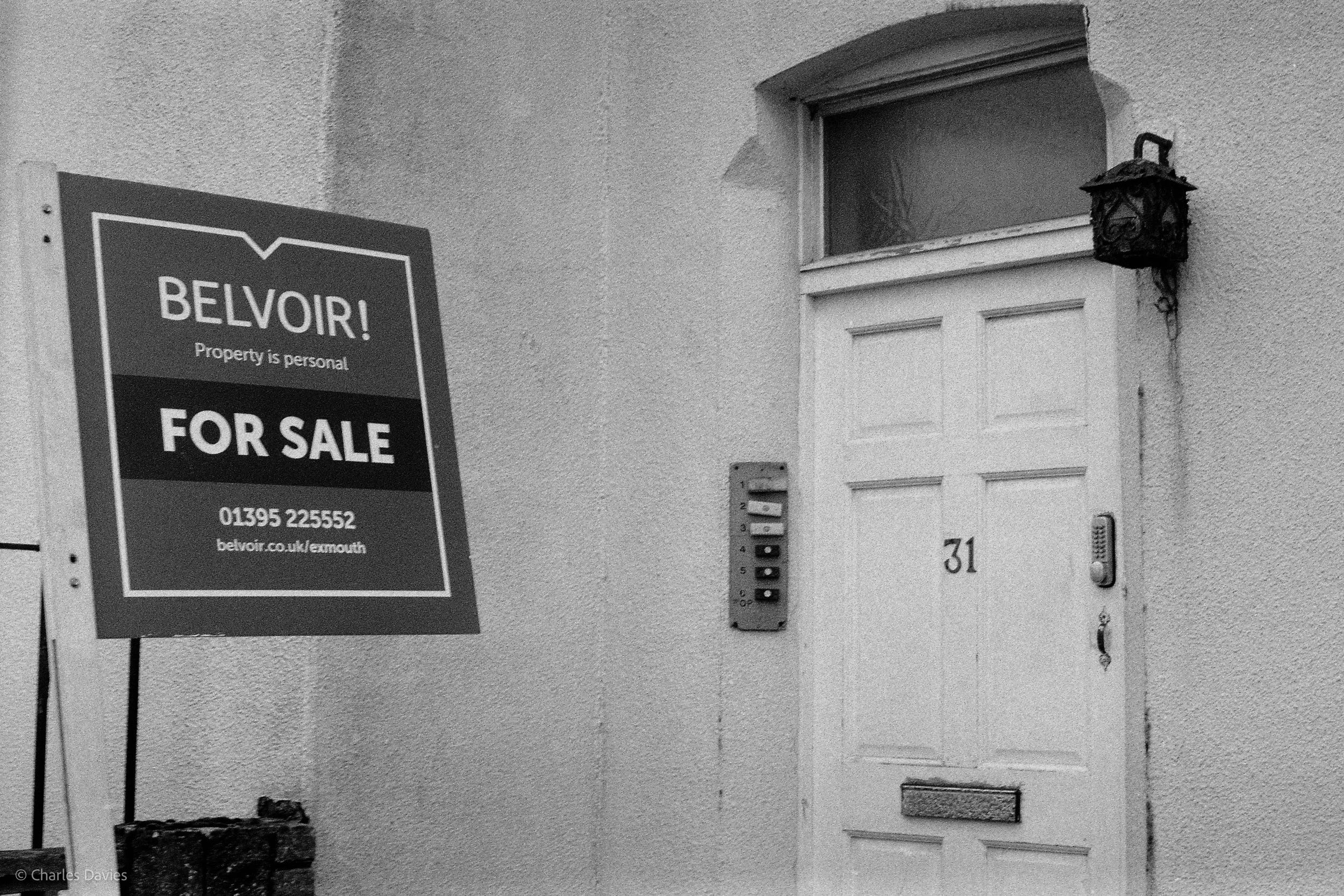 Roll 21 - 2025 - Europe - United Kingdom - Exmouth - Ilford HP5 Plus 400 - Minolta X-300 - 35mm - Film - B&W 