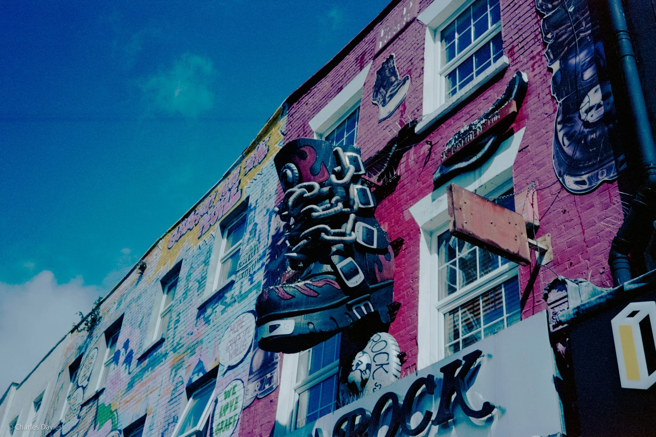 Roll 14 - 2024 - Europe - United Kingdom - London - Kodak Portra 160 - Olympus 35DC - 35mm - Film - Colour 