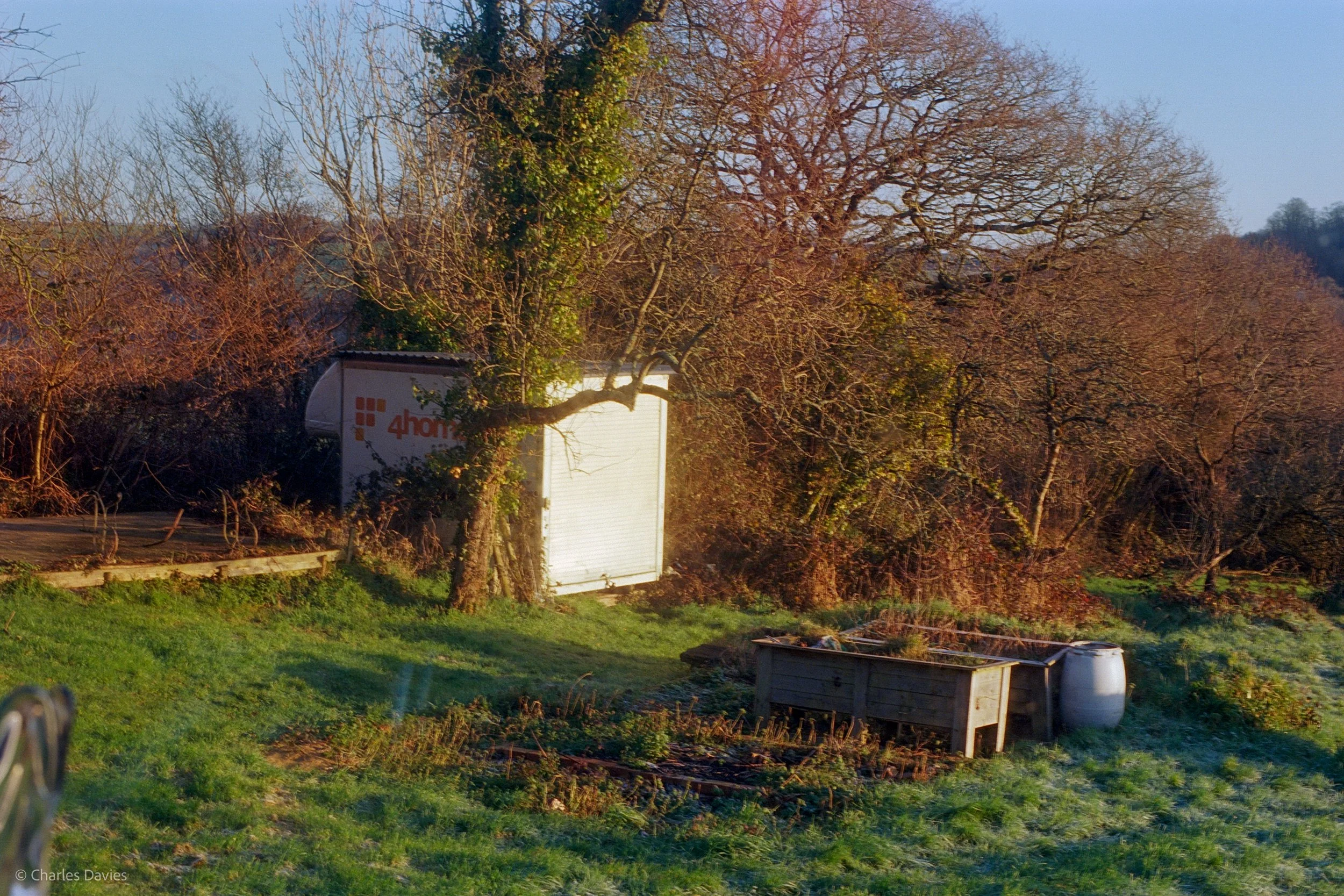 Roll 22 - 2025 - Europe - United Kingdom - Shute - Kodak Ektar 100 - Contax RTS - 35mm - Film - Colour