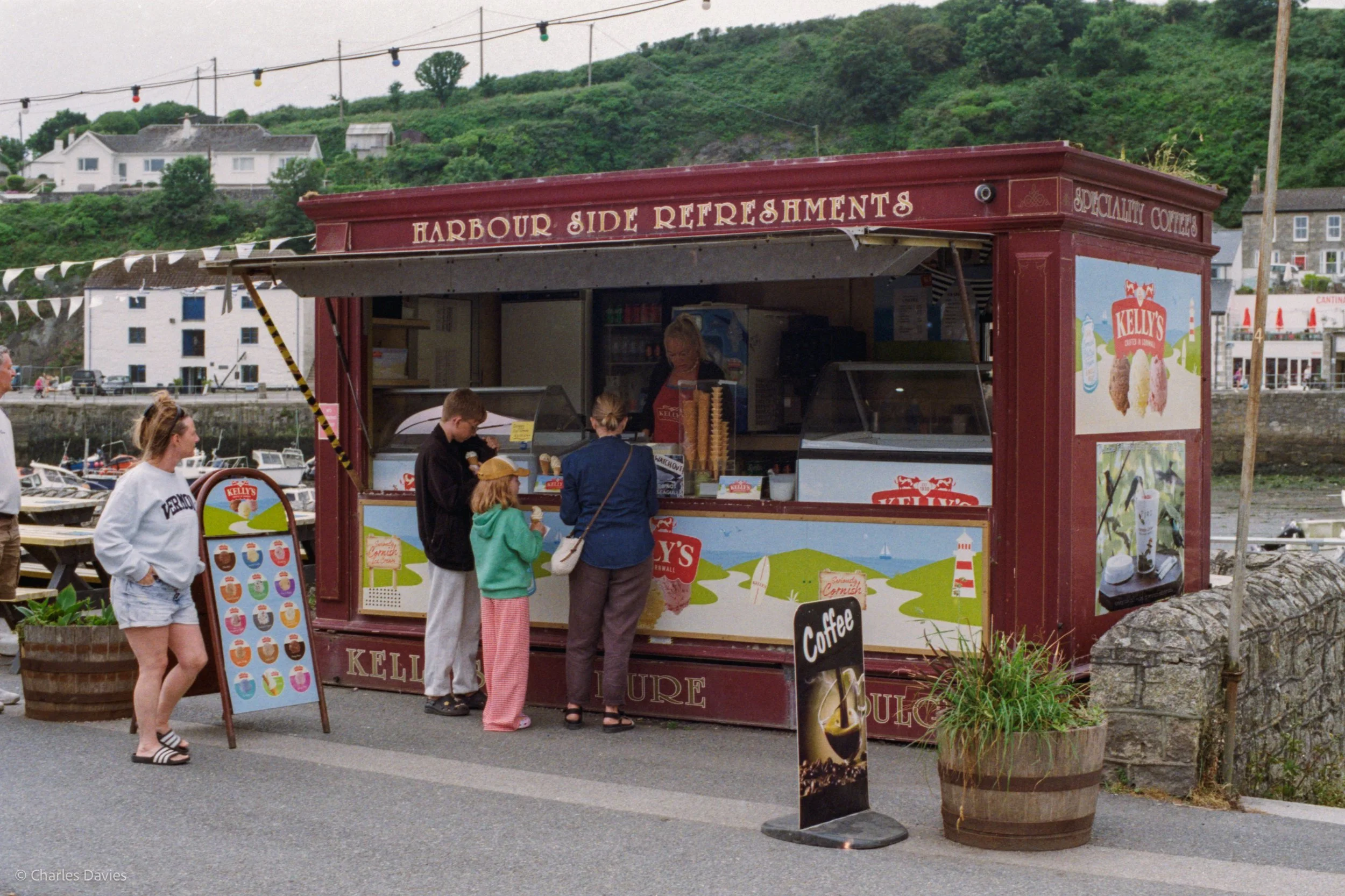Roll 37 - 2025 - Europe - United Kingdom - Porthleven - Fujifilm 200 - Contax RTS - 35mm - Film - Colour