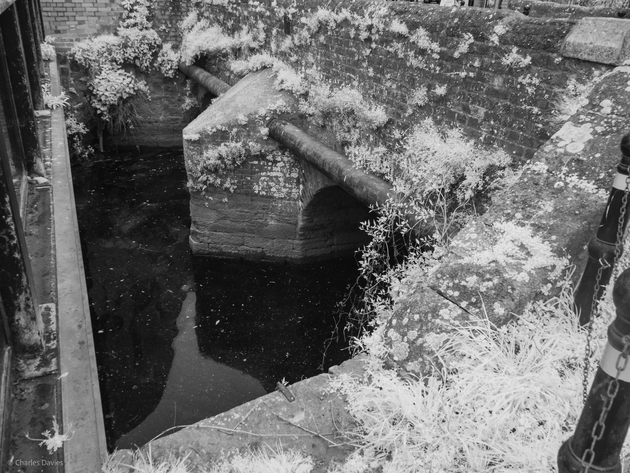 Manual - ISO 400 + F/8 + 1/160th - Exeter