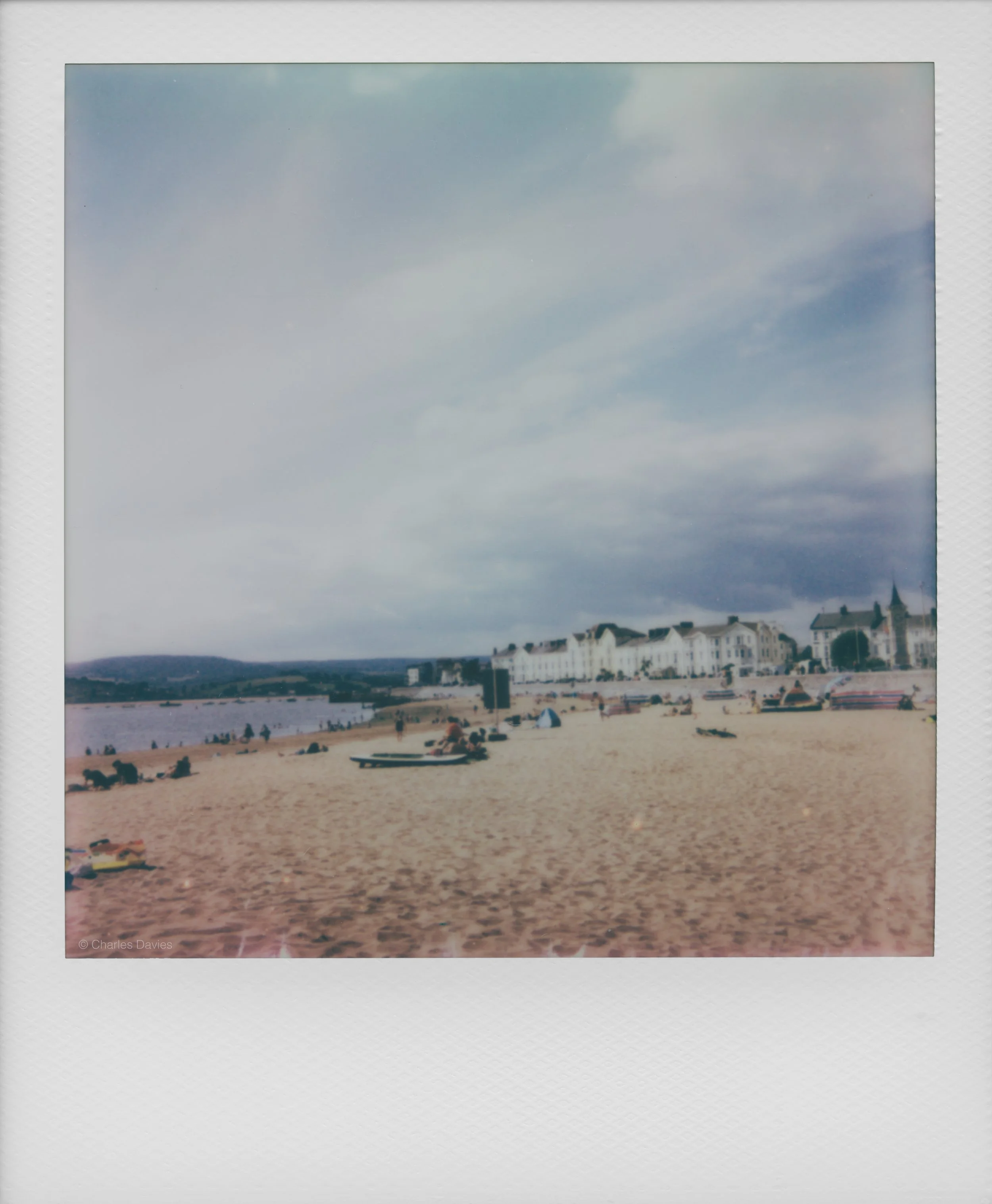 4 - 2022 - Polaroid Now.jpg