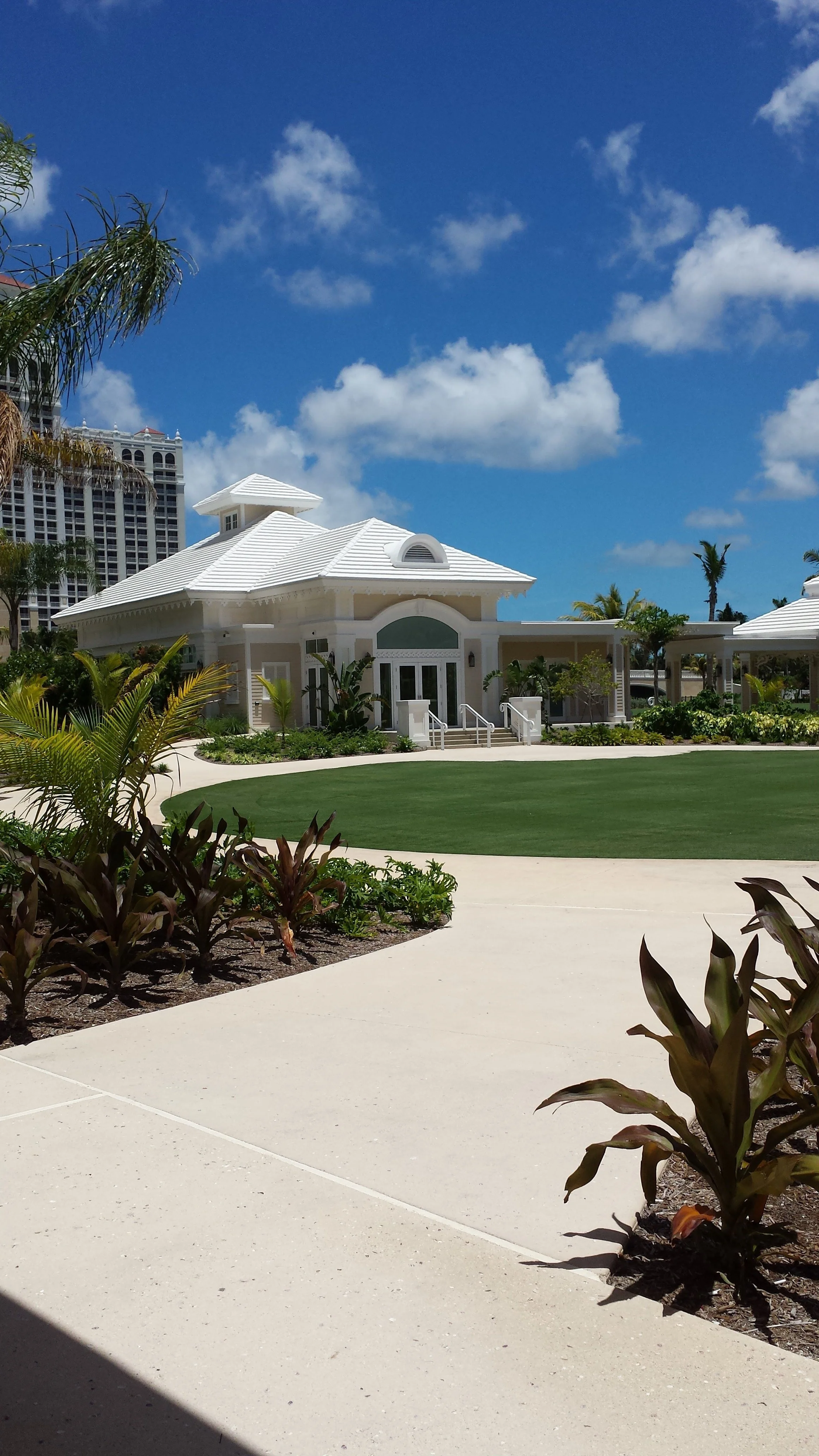 Grand Hyatt Baha Mar Luxury Wedding Venue in Nassau, Bahamas