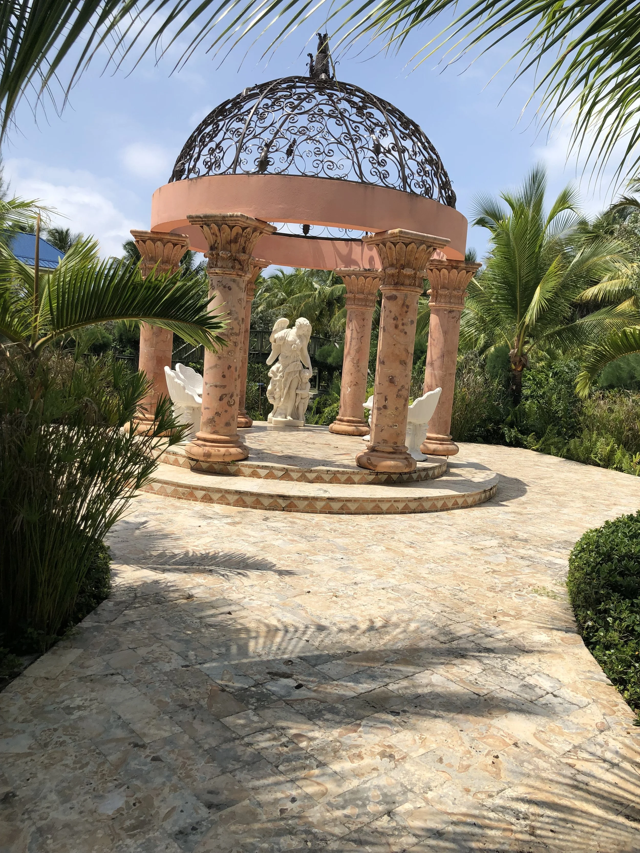 Sapodilla Estate Luxury wedding venue in Nassau, Bahamas