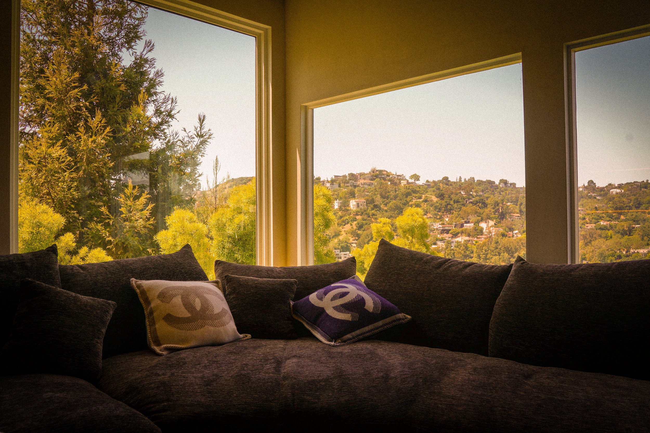 Living Room S.jpg