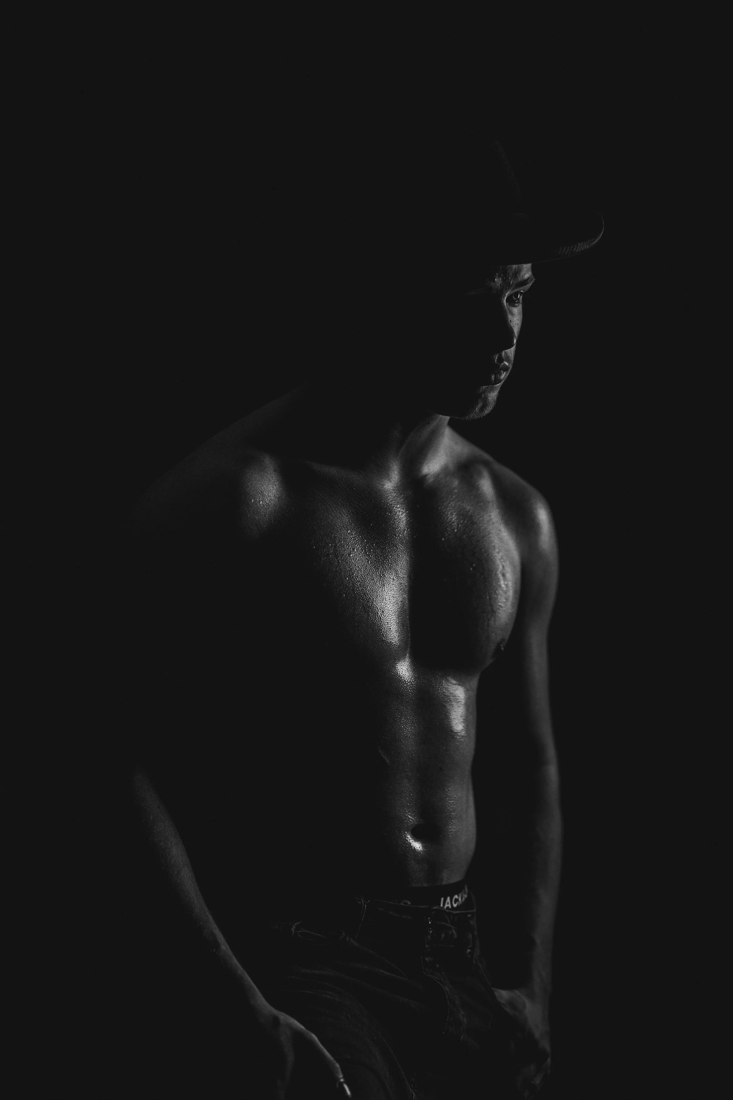 Shirtless male 14.jpg