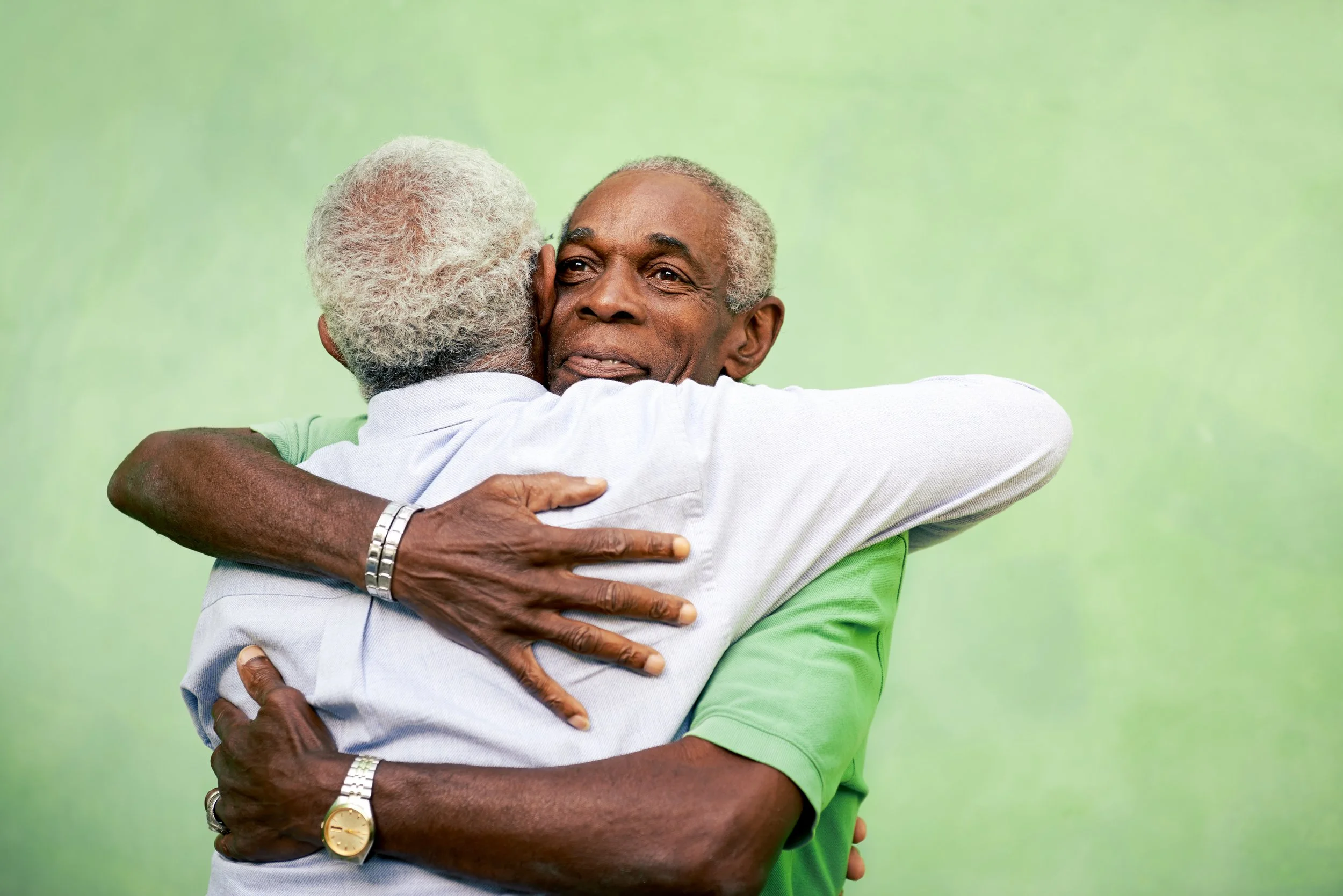The Power of Verbal and Nonverbal Communication in Relationships