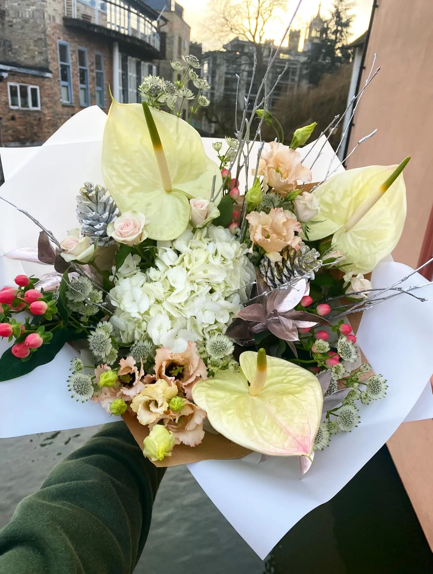 FESTIVE FLEURS 🤶🏻💐
2 days left 😱
23rd and 24th 2️⃣3️⃣➕2️⃣4️⃣
Get ur flowers 4 Xmas 🌸🎄
Get in touch 👉🏻😚👈🏻
CALL US ☎️ 01223 312782 
EMAIL 💌 What_the_fleur@outlook.com 
WEBSHOP IT 🛒🛍️ whatthefleur.co.uk
POP IN 📍23 Magdalene Street
Toodlep