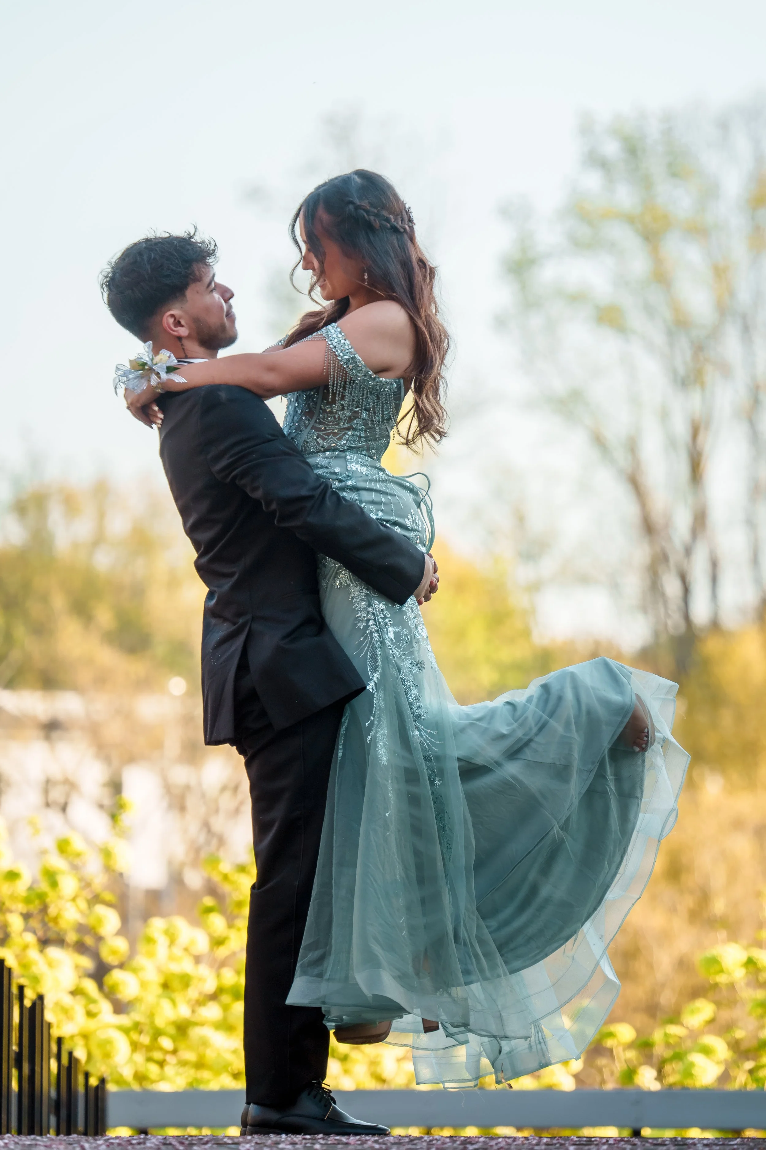 pullen-park-raleigh-nc-prom-photography-dress-movement-kzk-visuals.jpg