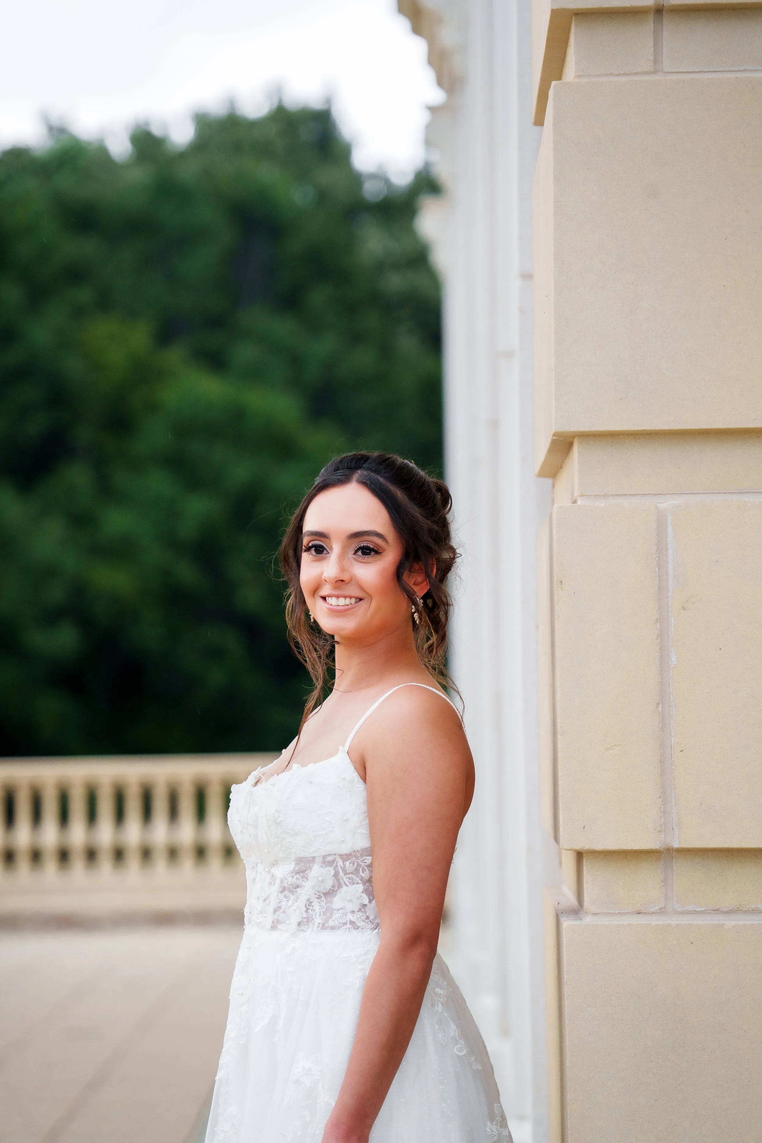 north-carolina-bridal-portrait-classic-estate.jpeg